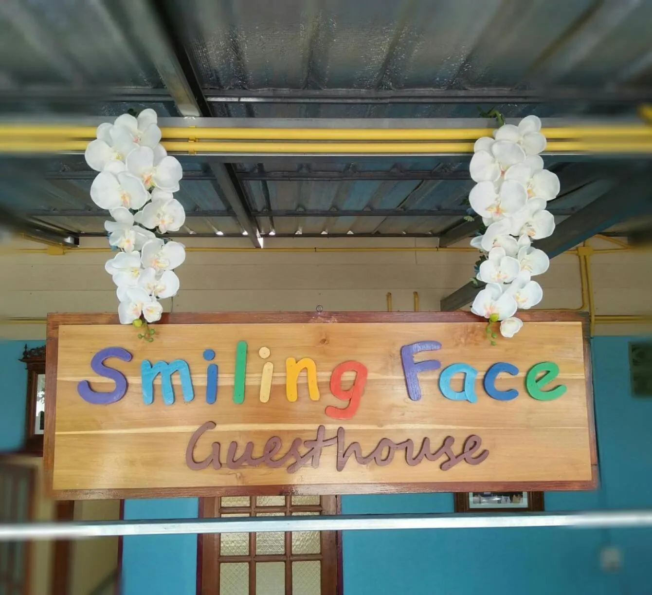 Facade/entrance in Smilingface guesthouse