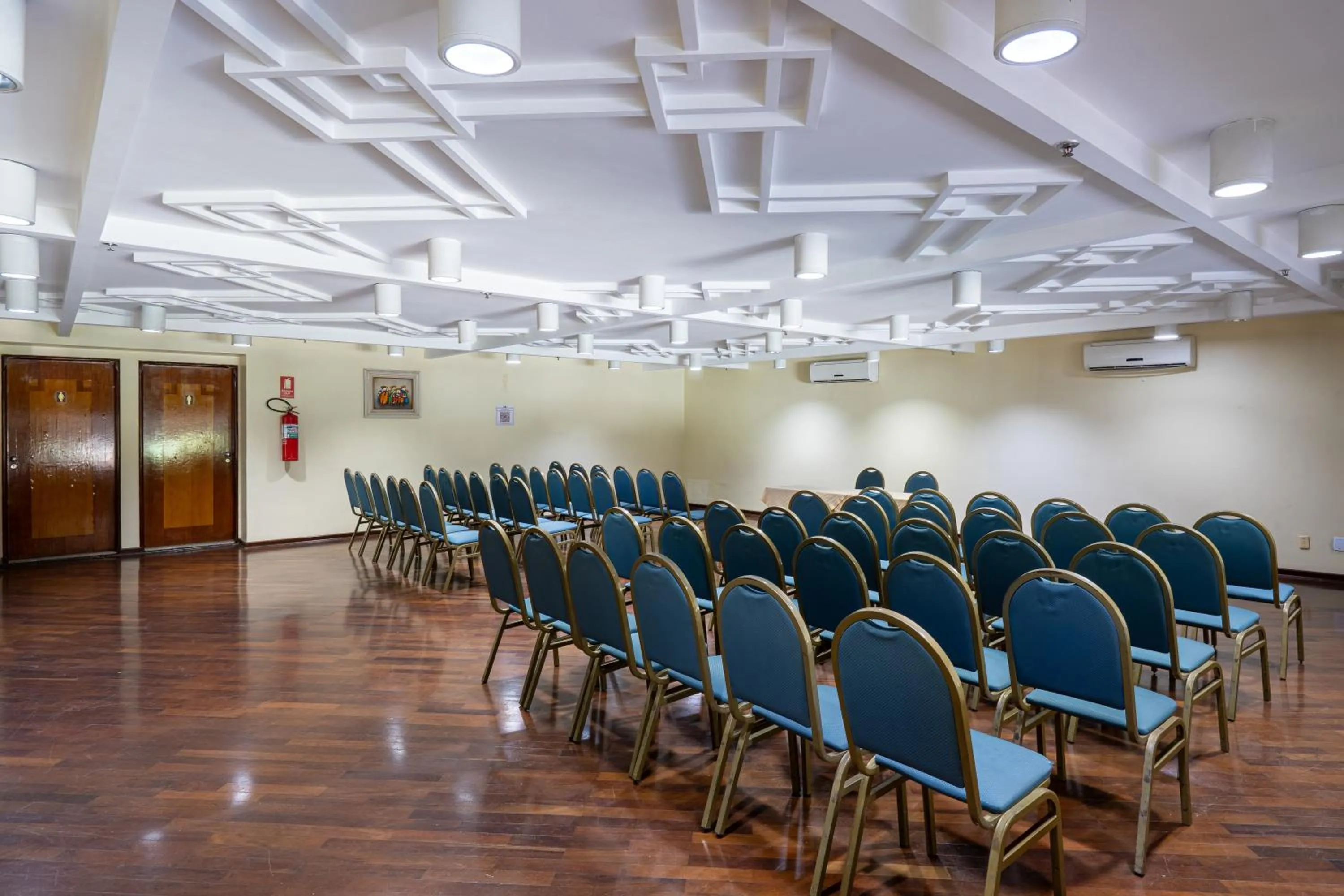 Meeting/conference room in Carlton Plaza São José dos Campos