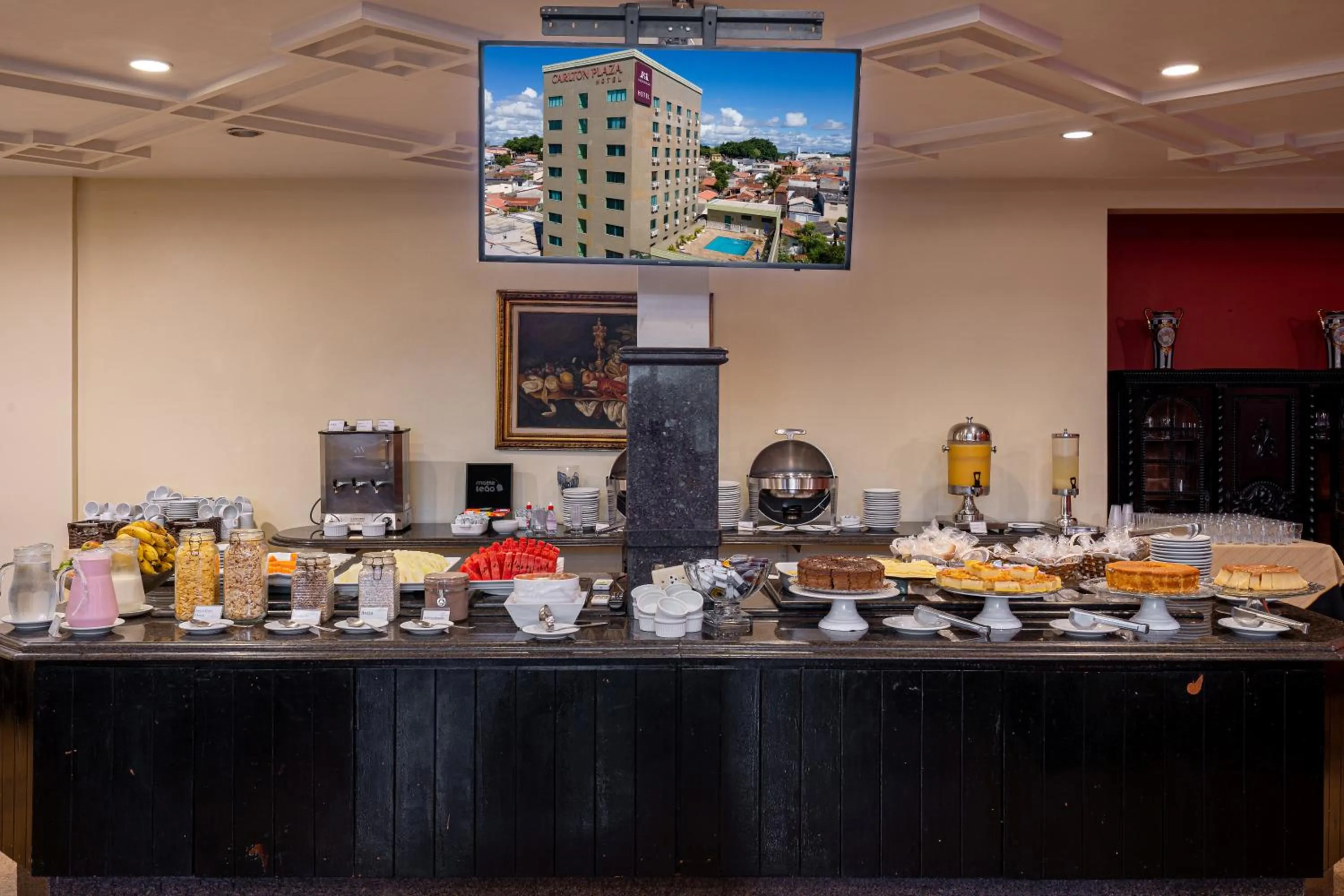 Food and drinks in Carlton Plaza São José dos Campos