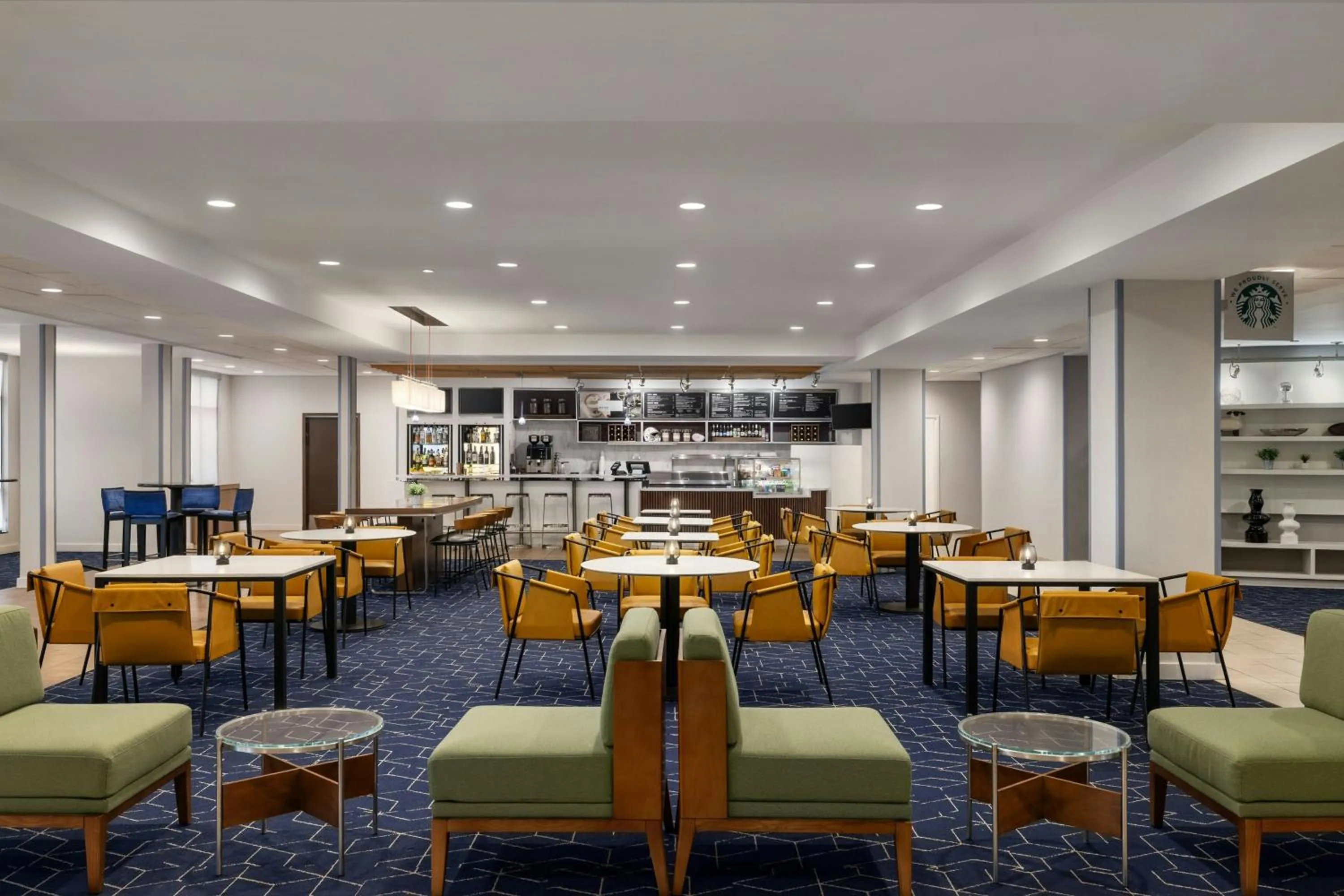 Restaurant/places to eat in Courtyard Fargo Moorhead, MN