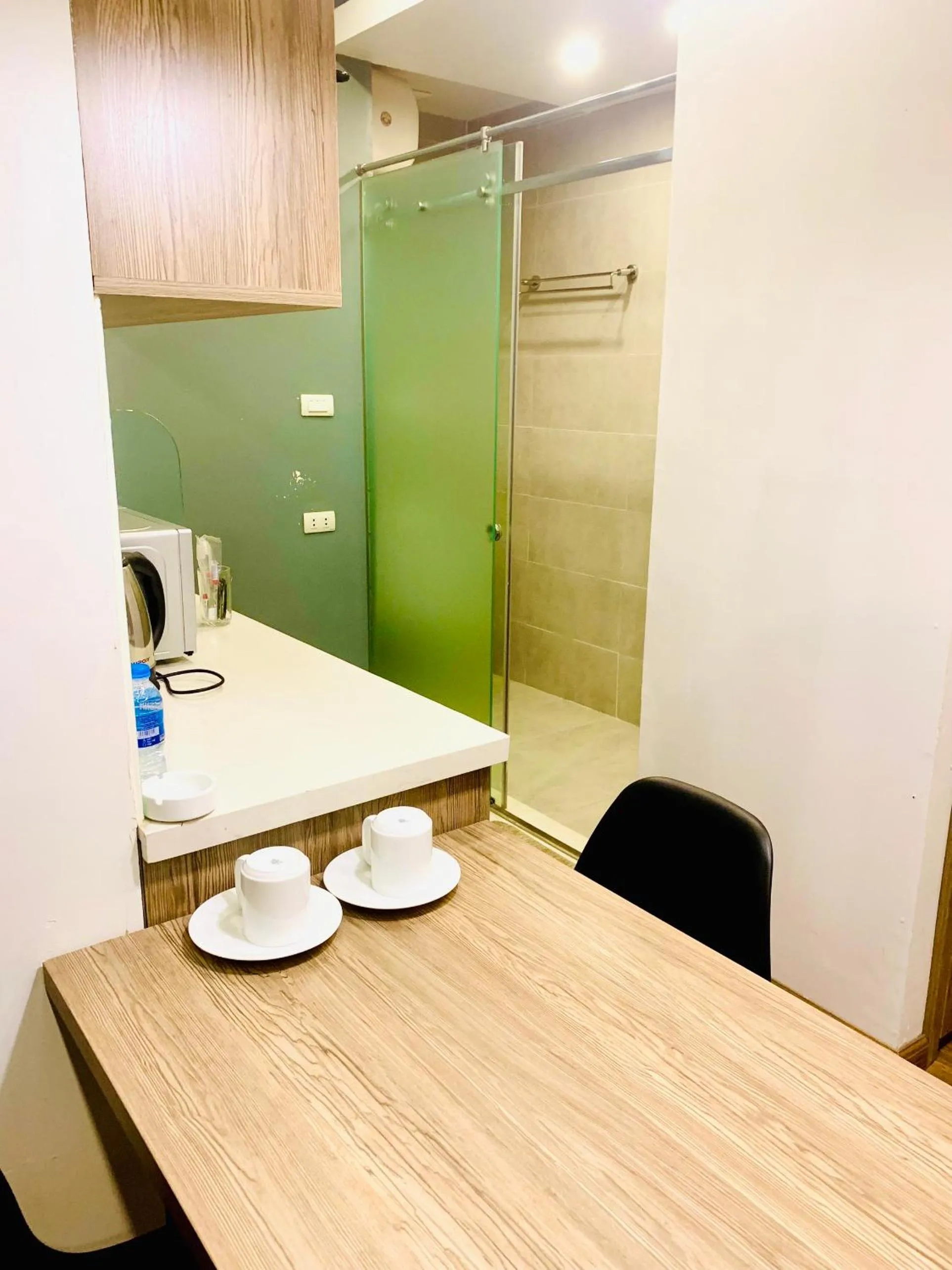 Dining area in Unique Serviced Apartment