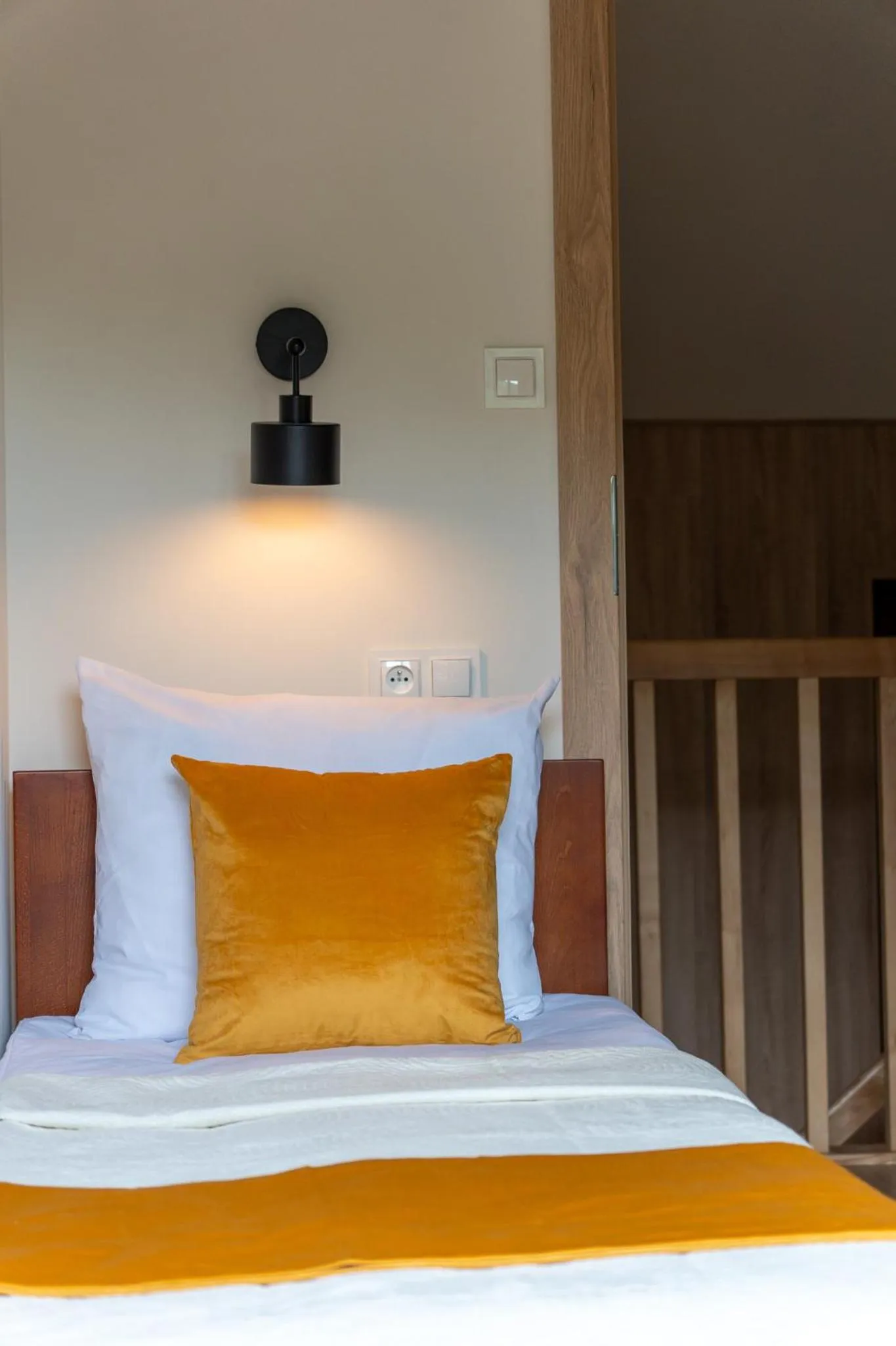 Bed in Willa i Wzgórze Jerrego Apartamenty i pokoje z widokiem na góry