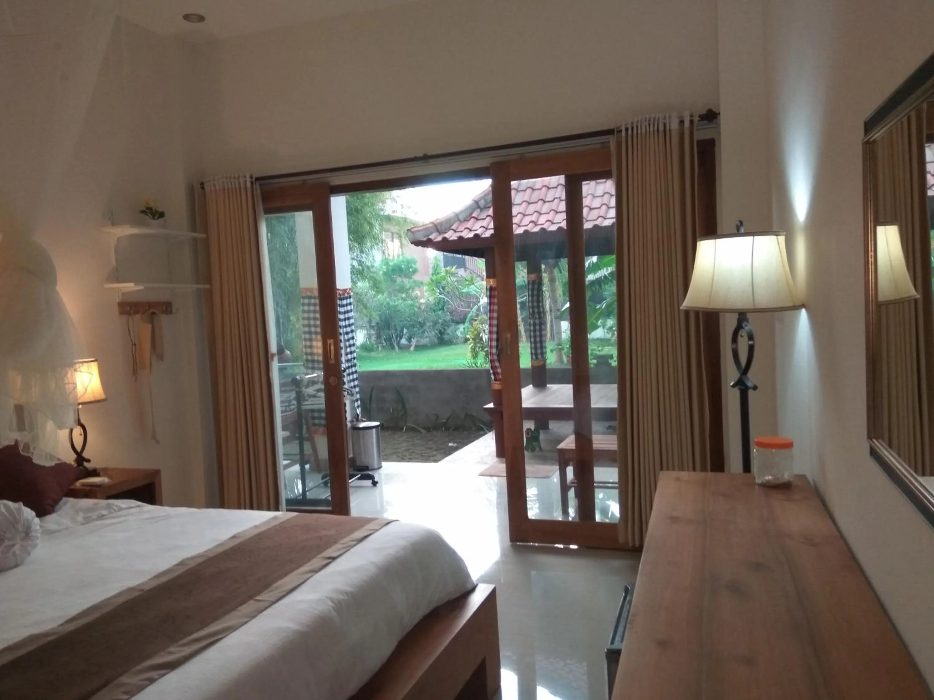 Bedroom, Bed in Master Homestay