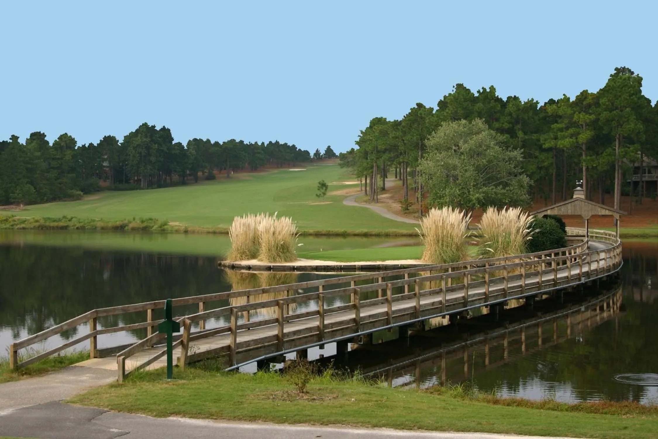 Golfcourse in SpringHill Suites Pinehurst Southern Pines