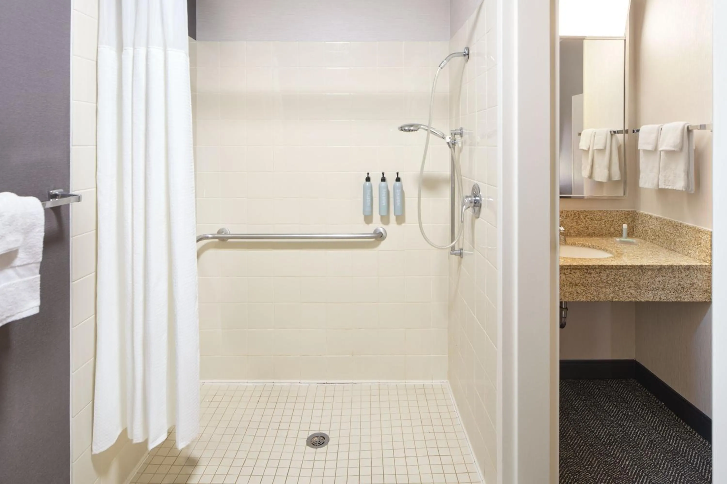 Bathroom in Courtyard Florence South Carolina