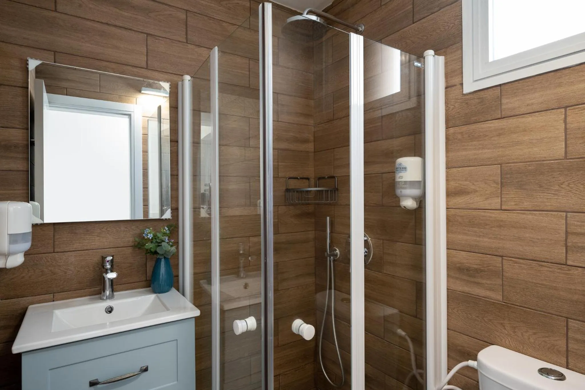 Bathroom in Travel Hotel Eilon