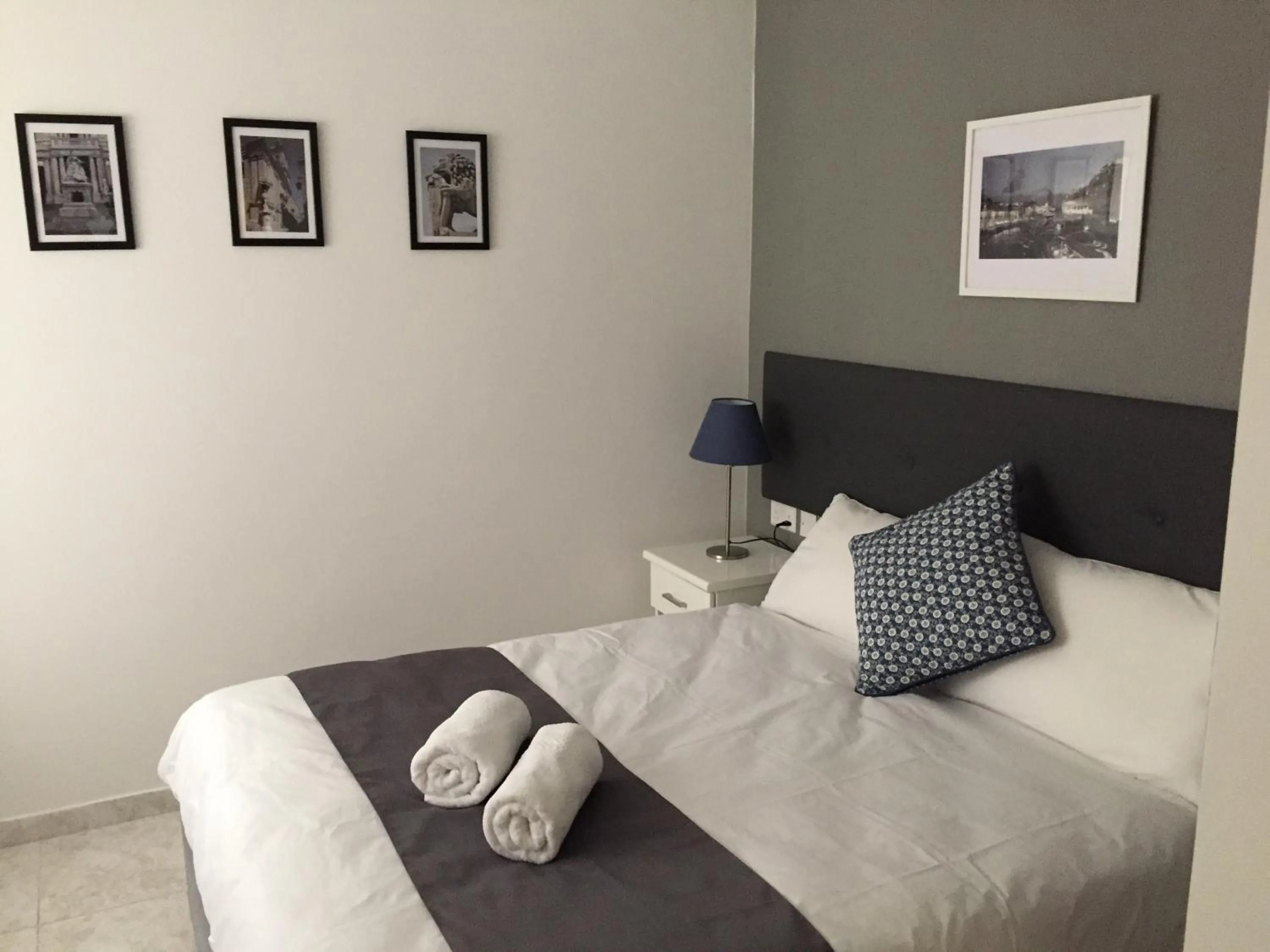 Bedroom, Bed in Buccaneers Boutique Guest House