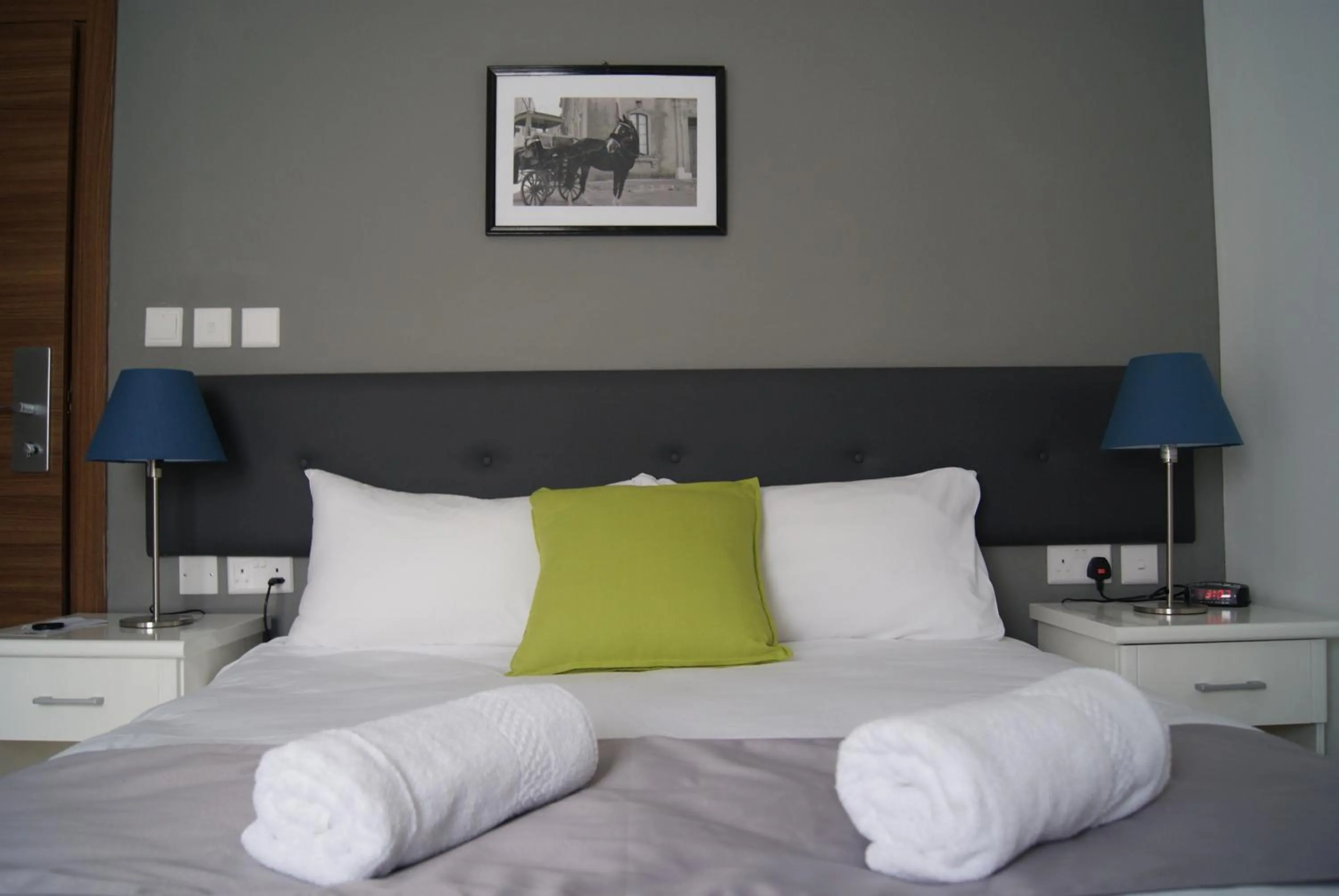 Bedroom, Bed in Buccaneers Boutique Guest House