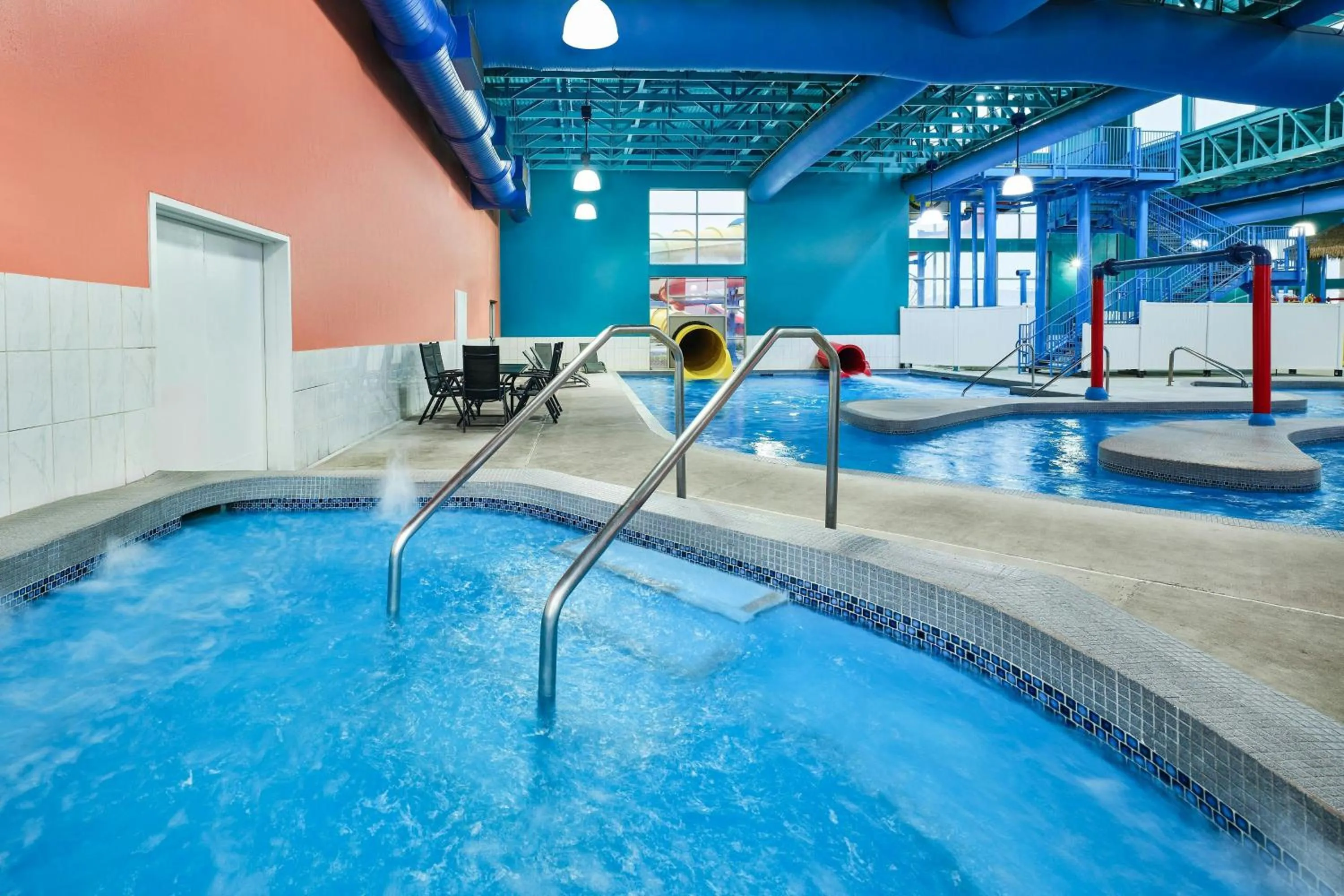 Fitness centre/facilities in Fairfield Inn & Suites by Marriott Gillette