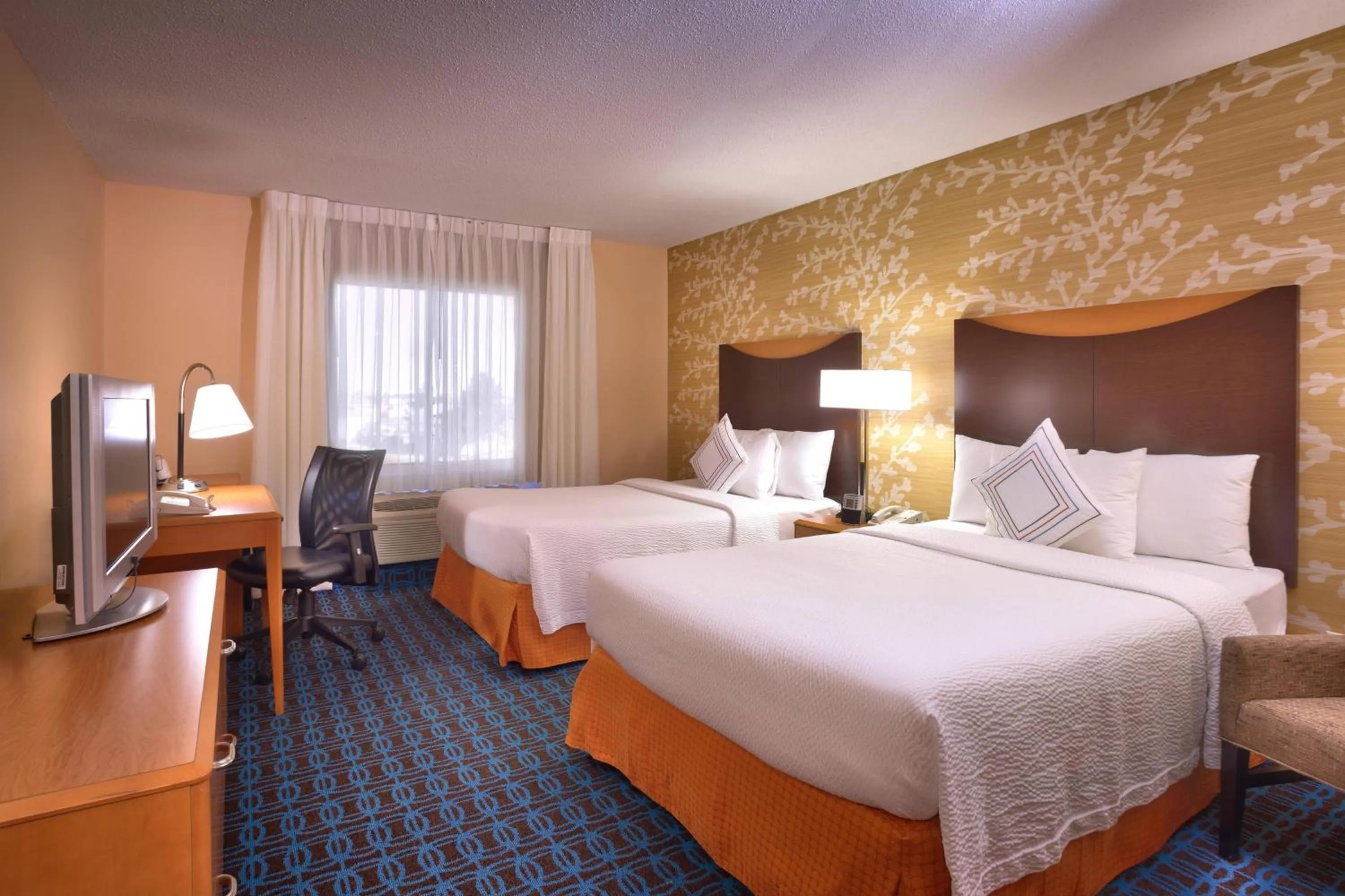 Double Room with Two Double Beds in Fairfield Inn & Suites by Marriott Gillette