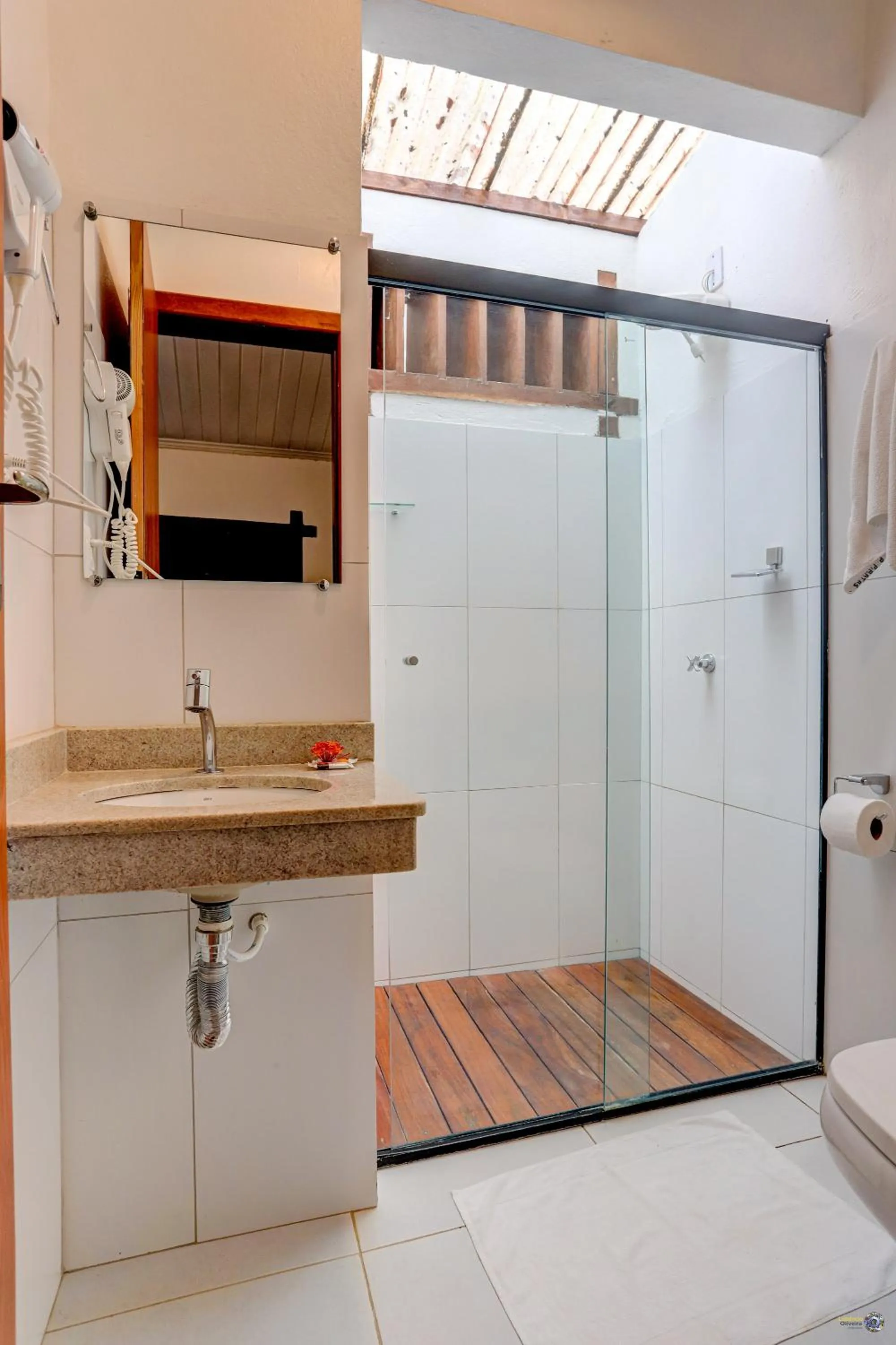 Bathroom in Pousada Piratas