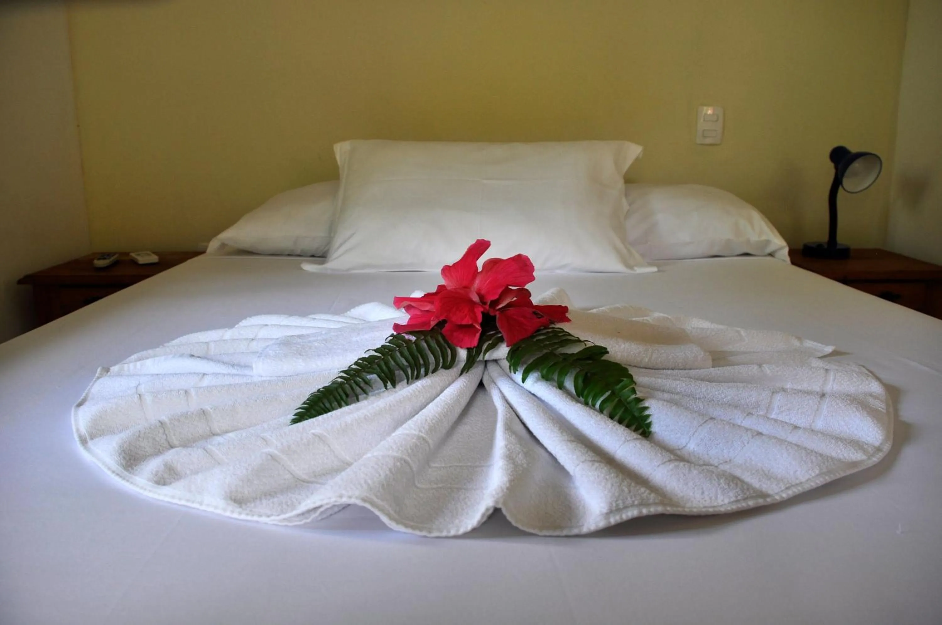 Bed in Pousada Piratas