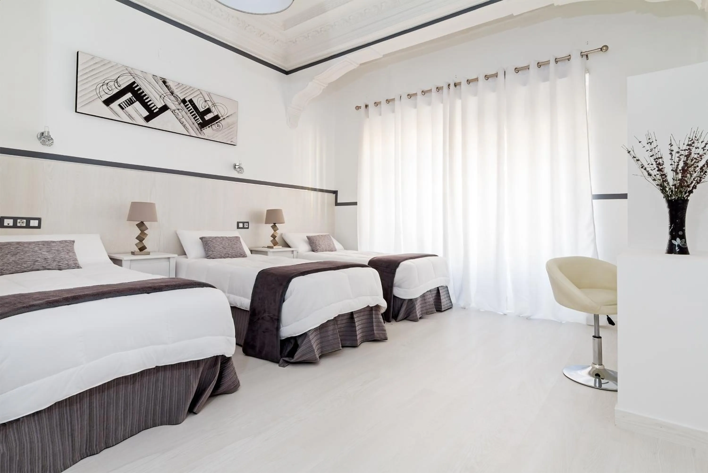 Decorative detail, Bed in Gran Via 63 Rooms