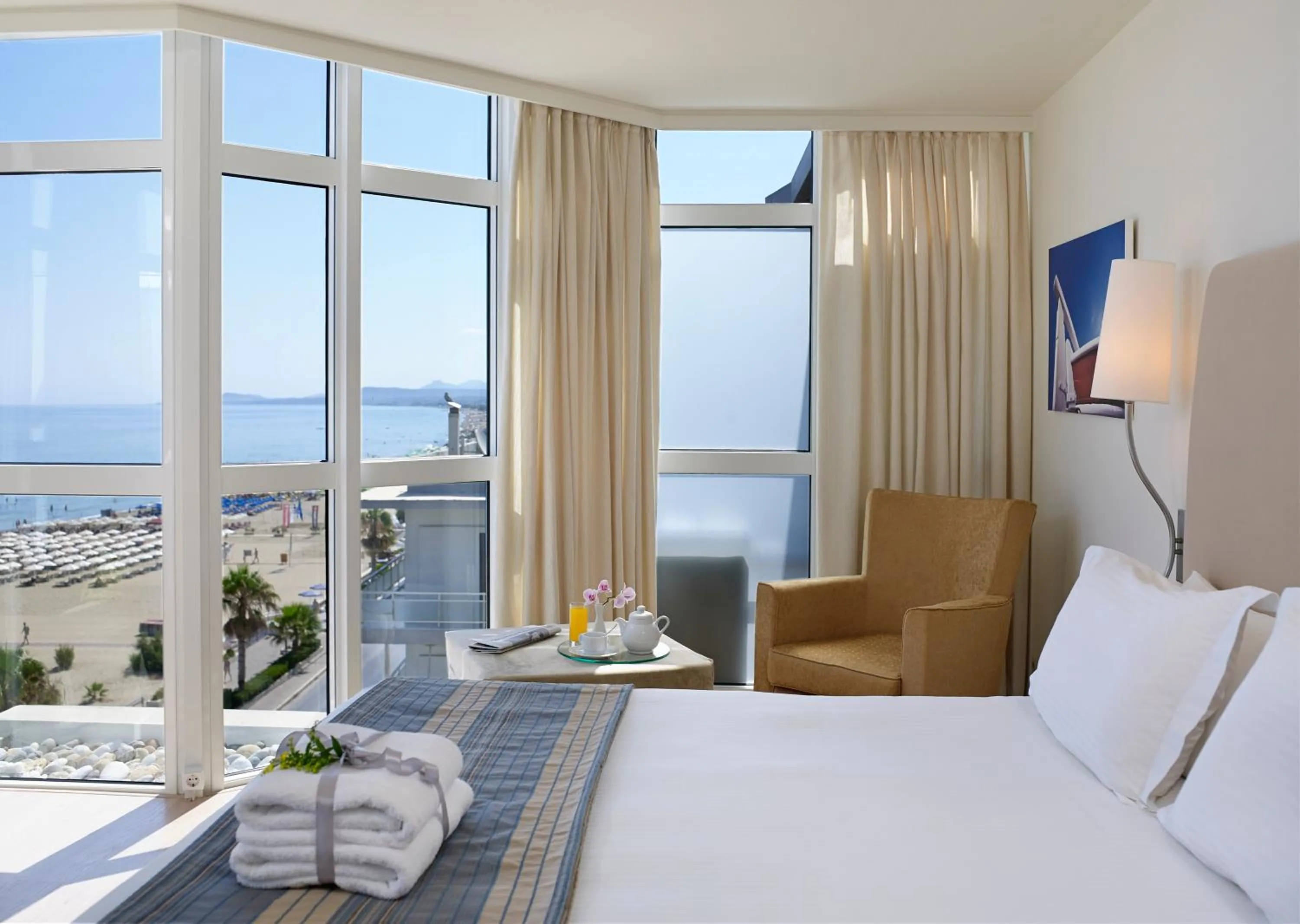 Sea view, Bed in Kriti Beach Hotel