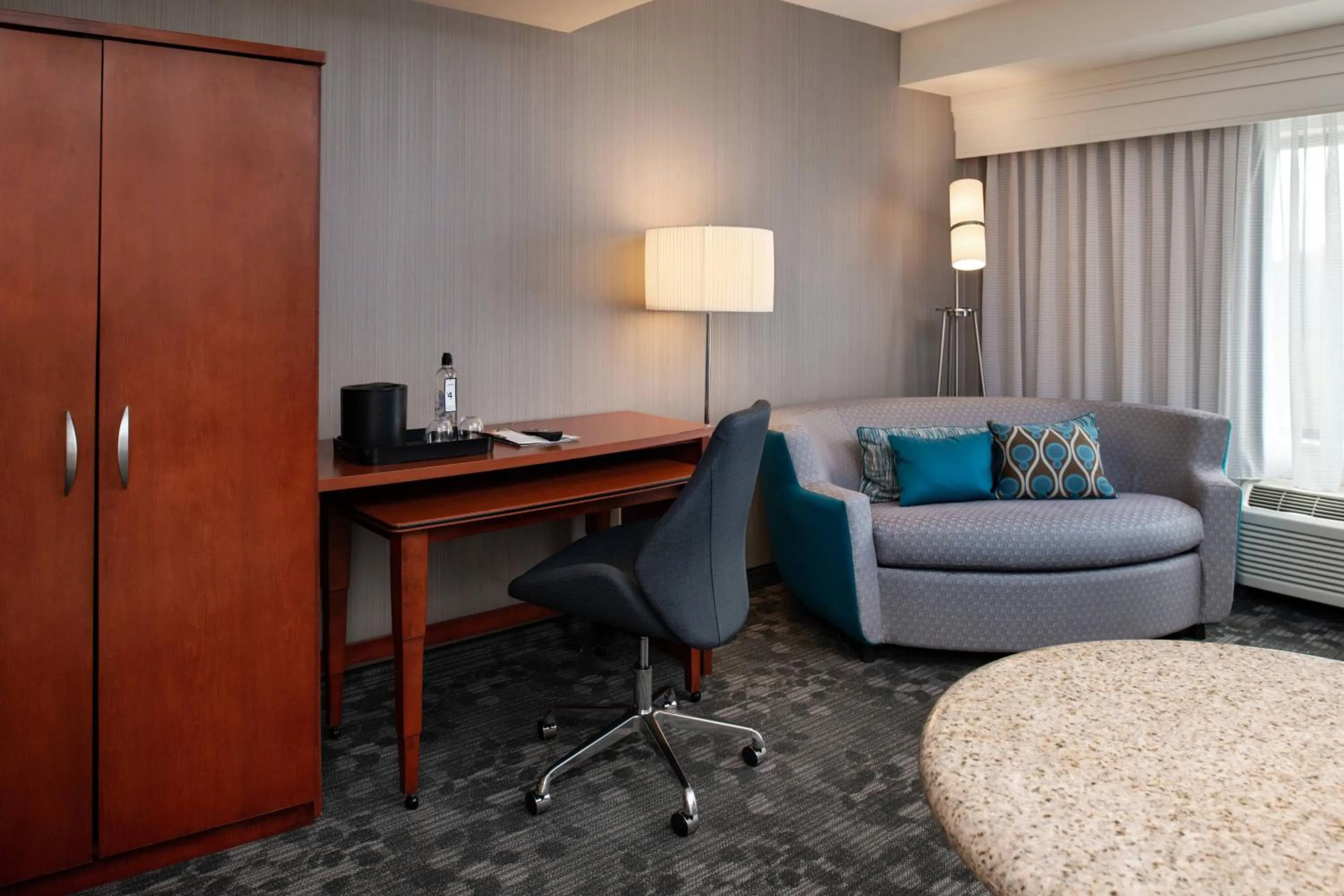 Living room in Courtyard High Point