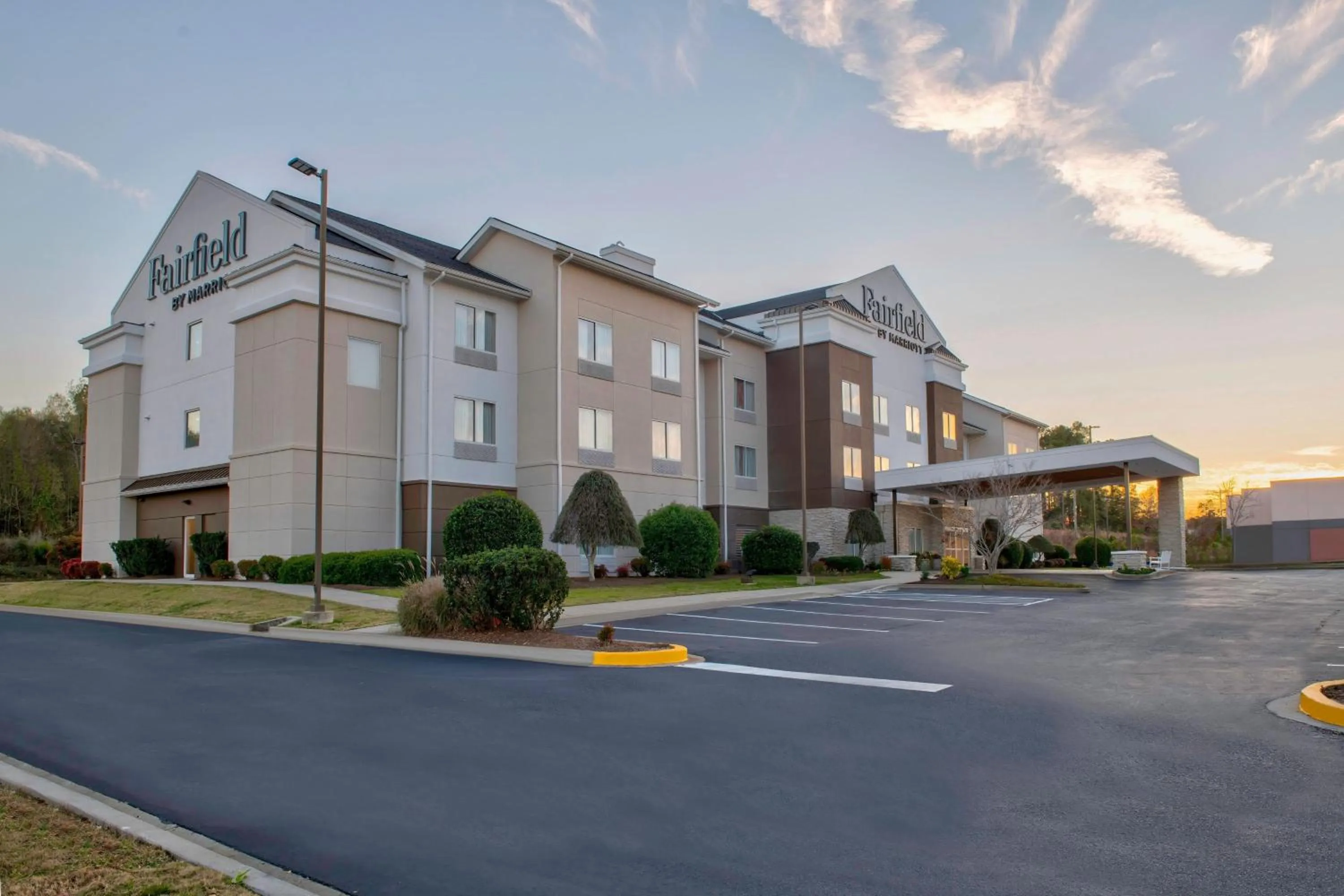 Property building in Fairfield Inn & Suites by Marriott Greenwood
