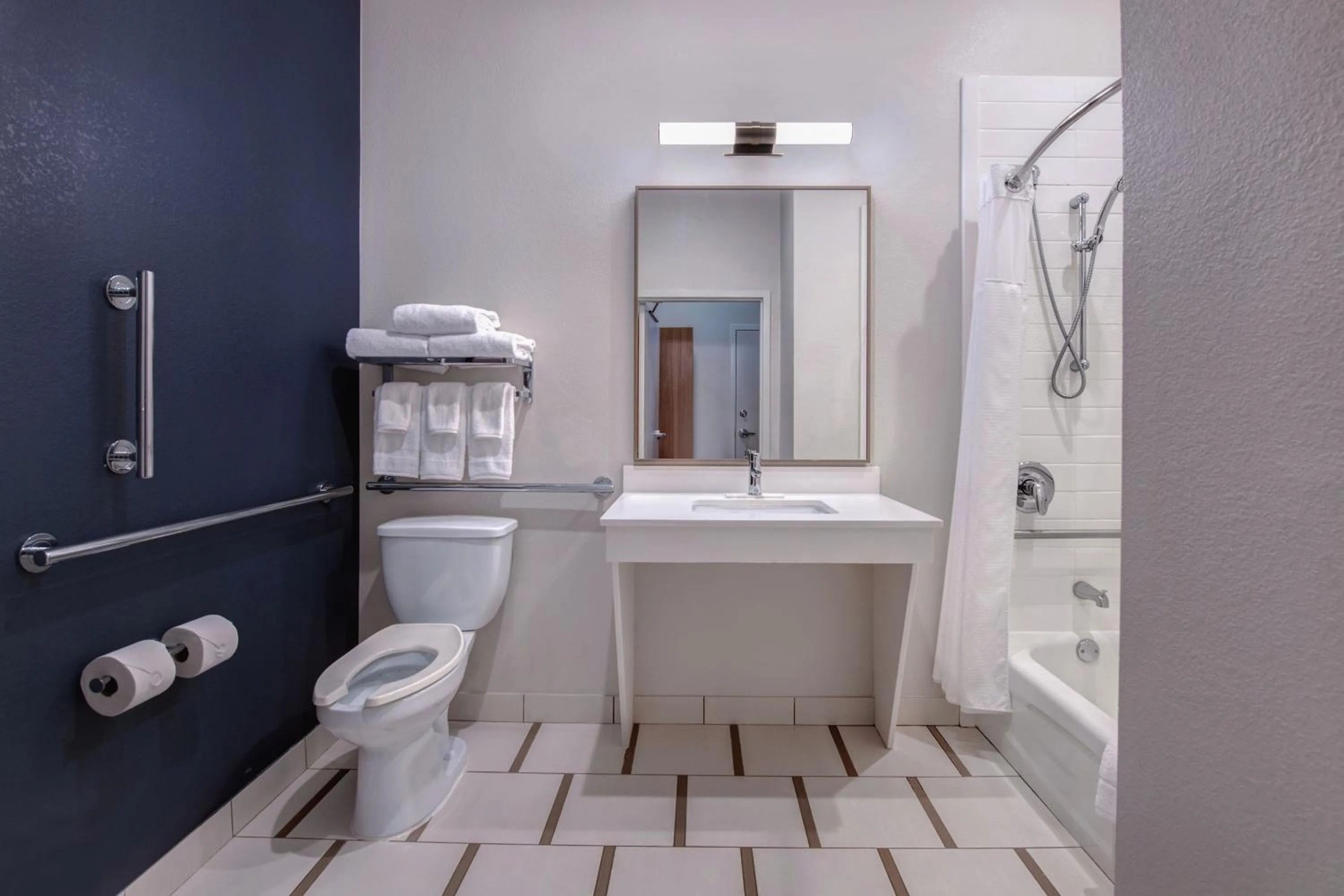 Bathroom in Fairfield Inn & Suites by Marriott Greenwood