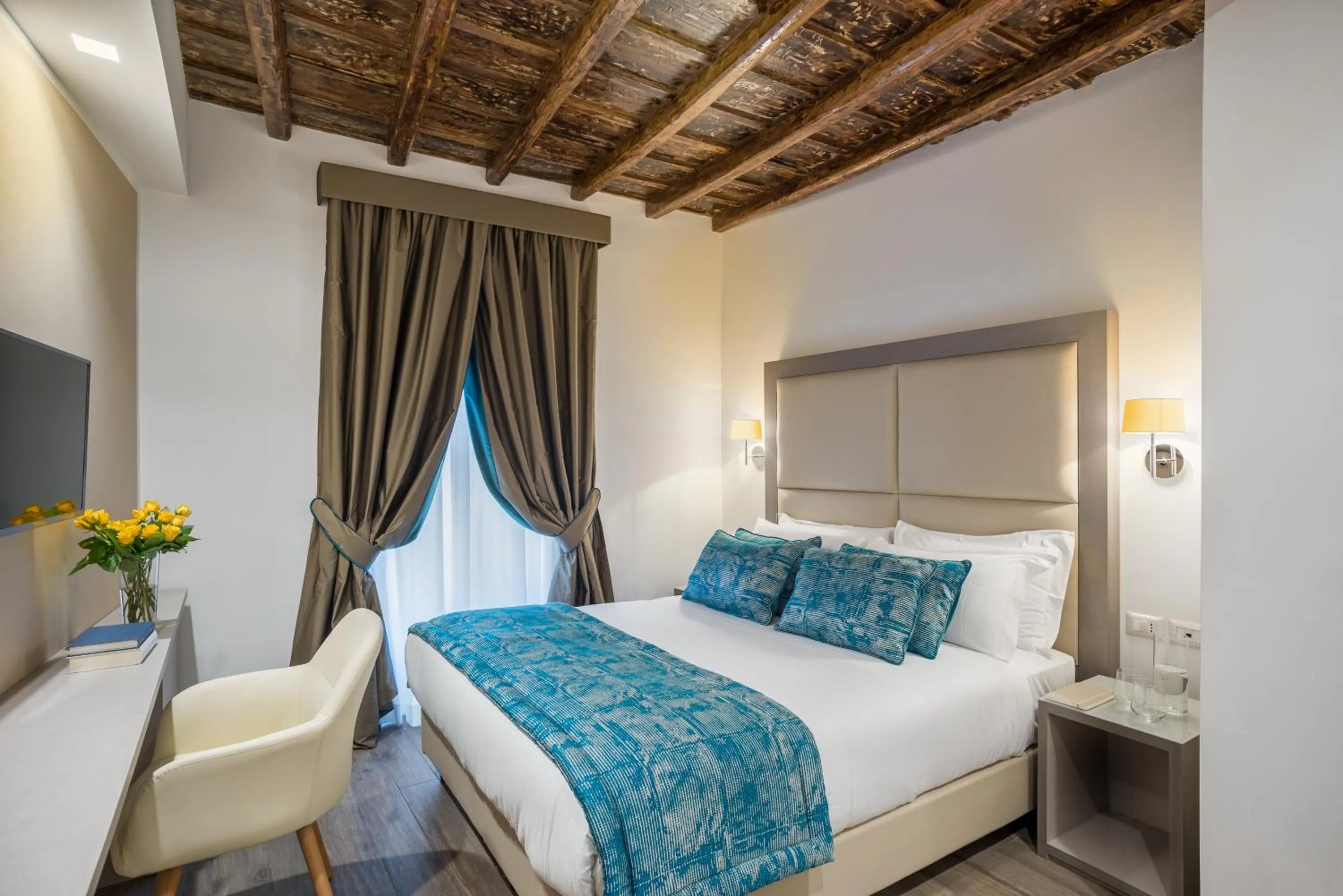 Bedroom, Bed in Reginella Suites