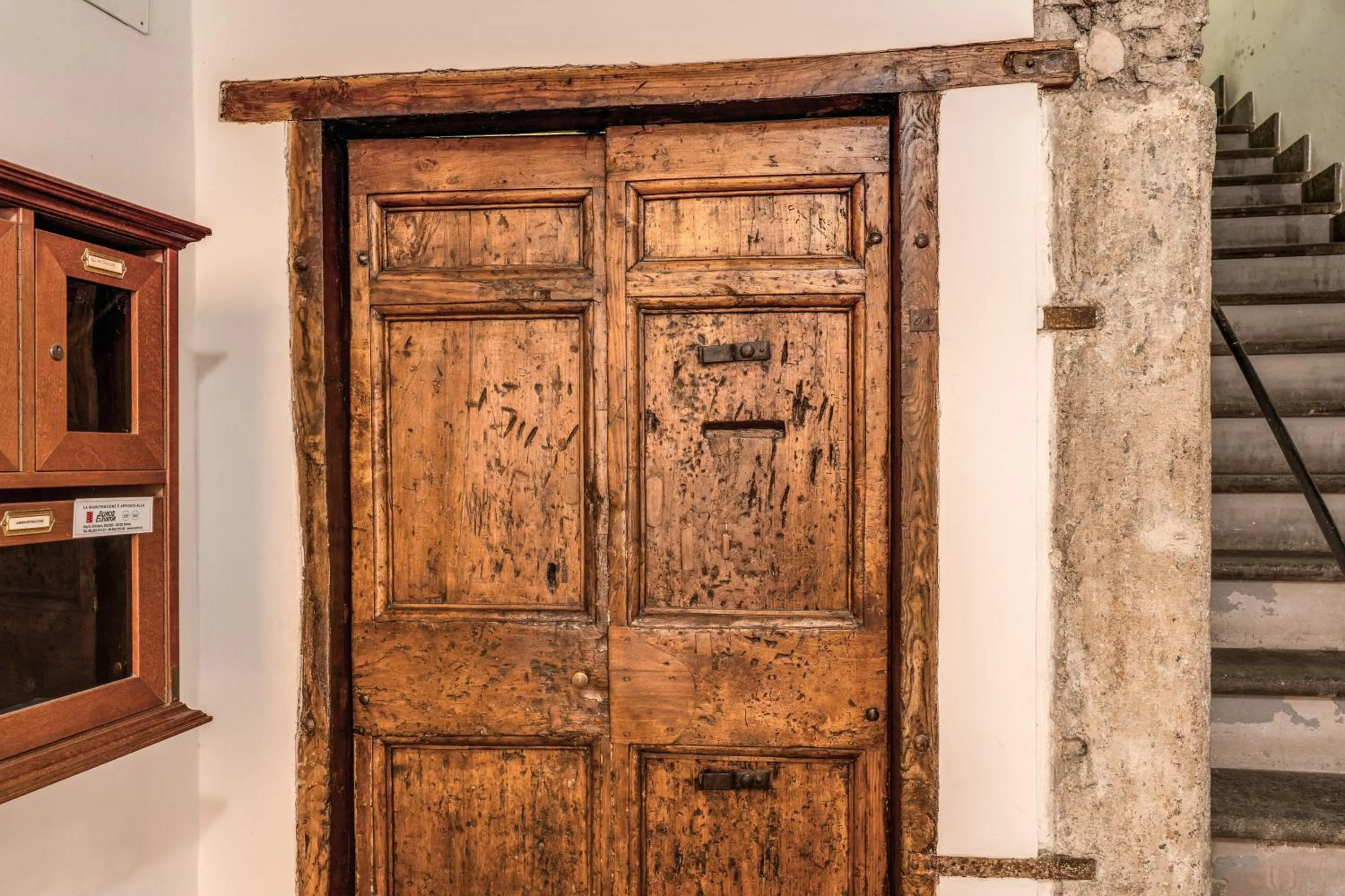 Inner courtyard view in Reginella Suites