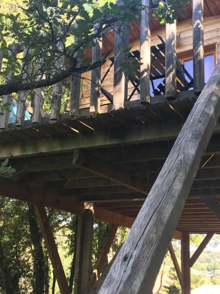 Property building in La cabane des amoureux