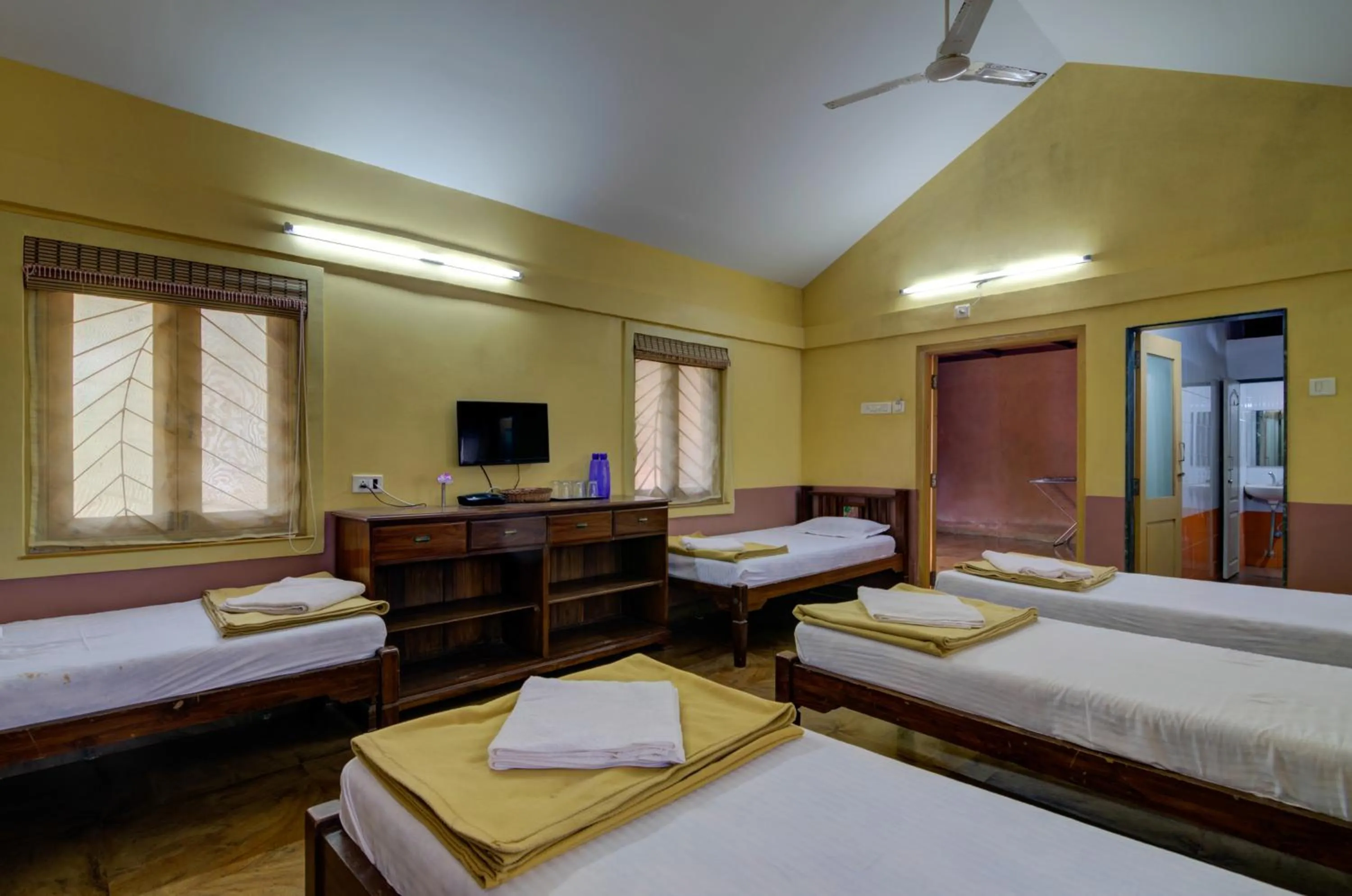 Bed in Shantai By the Lake