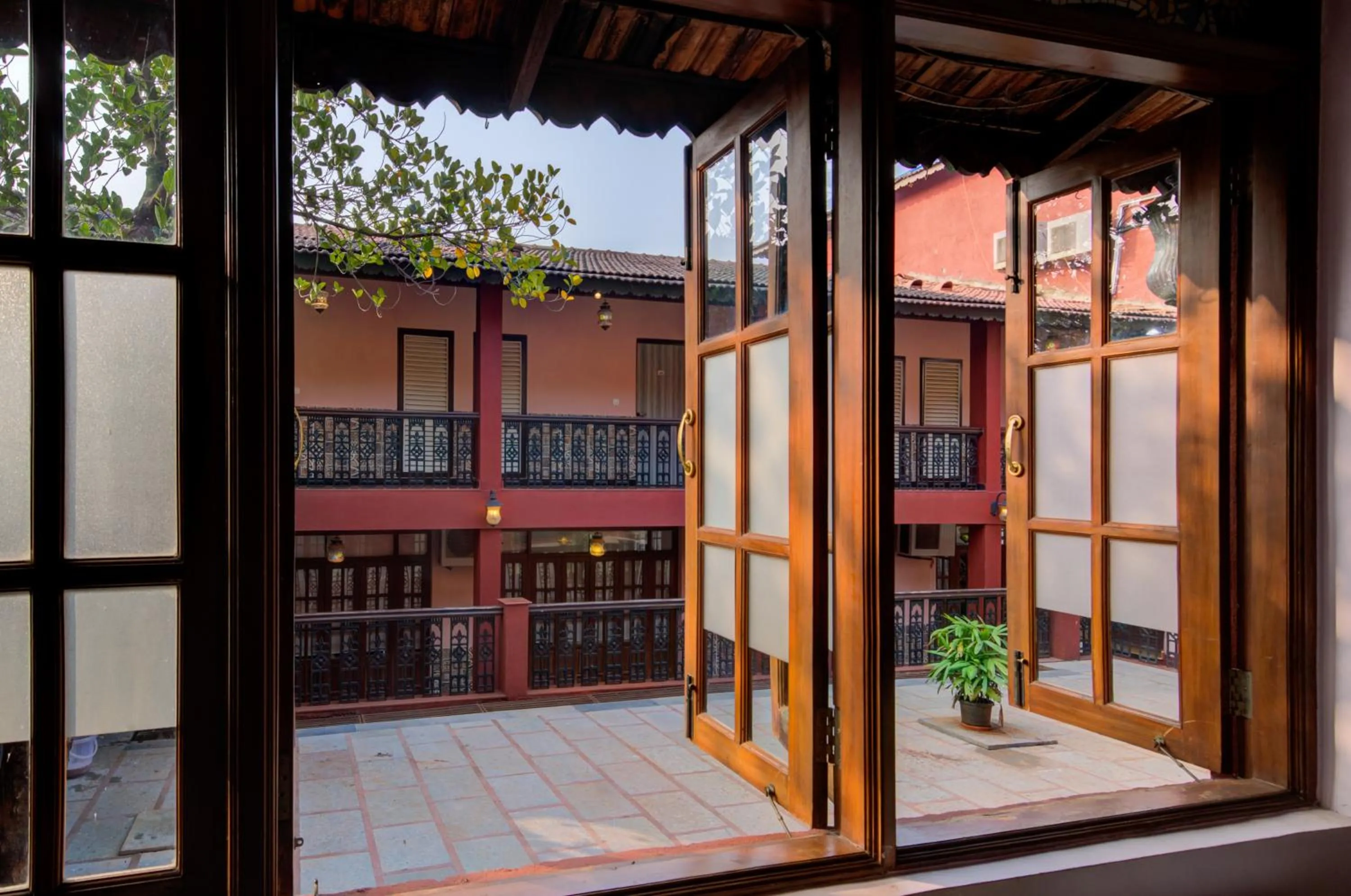 Facade/entrance in Shantai By the Lake