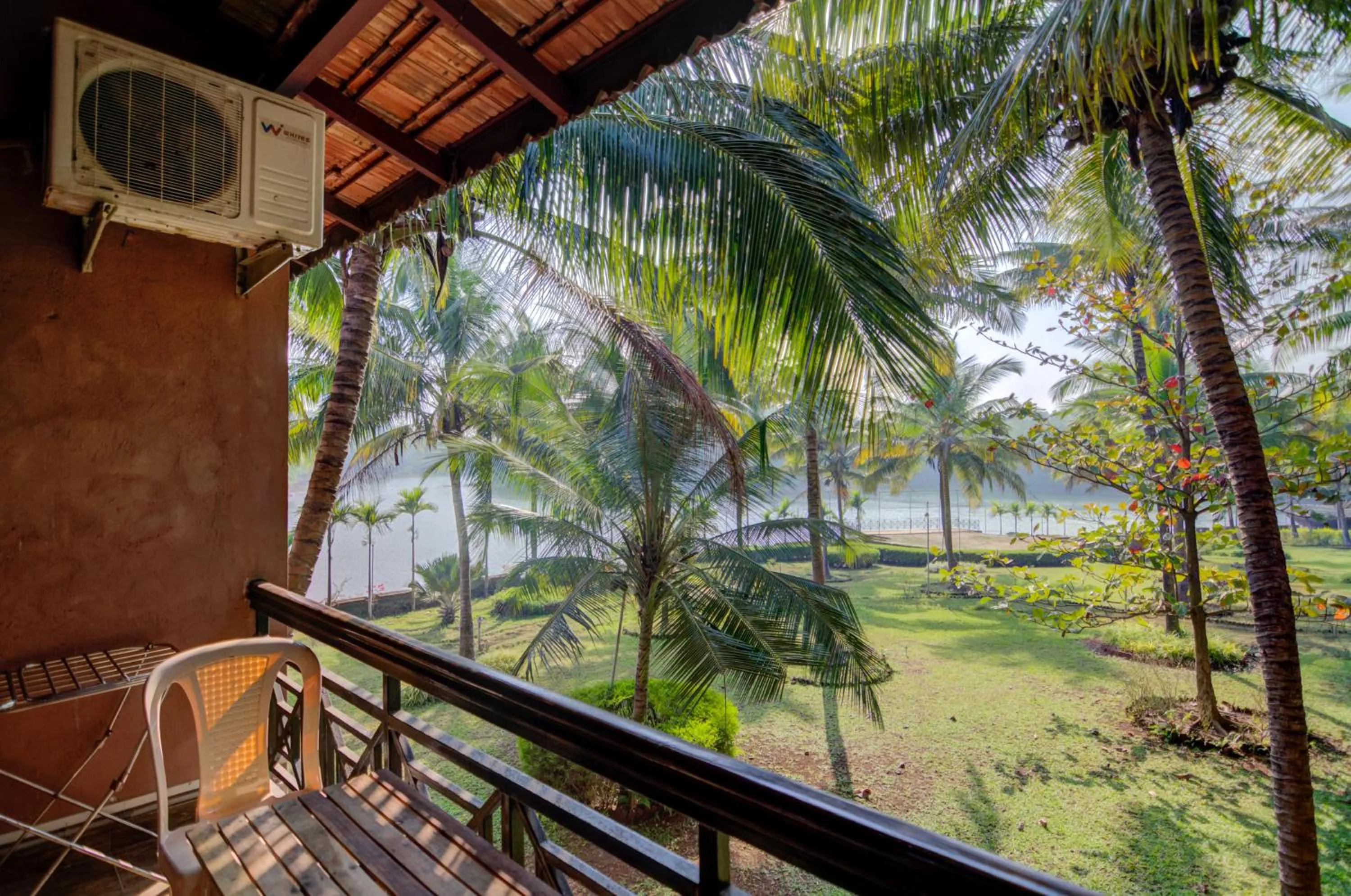 Balcony/Terrace in Shantai By the Lake