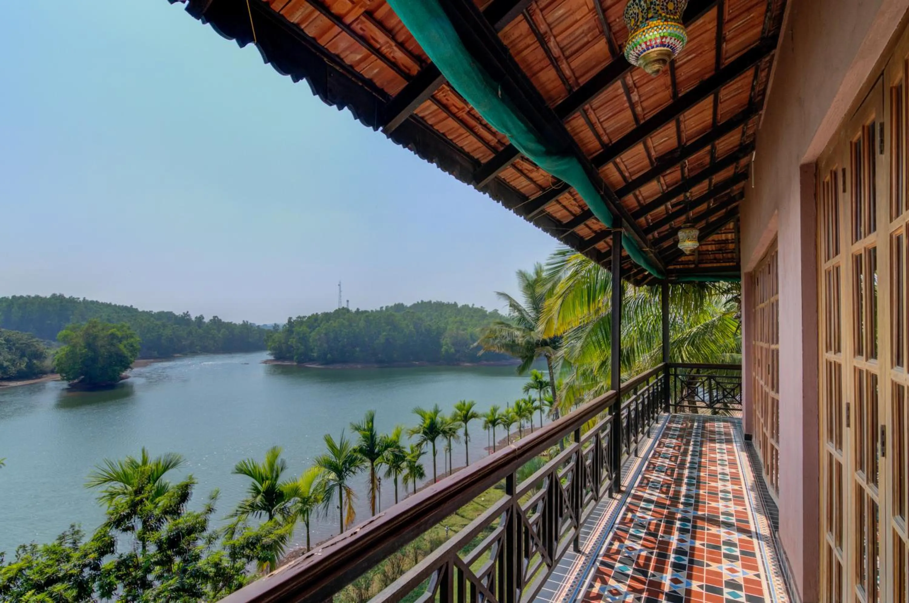 Balcony/Terrace in Shantai By the Lake