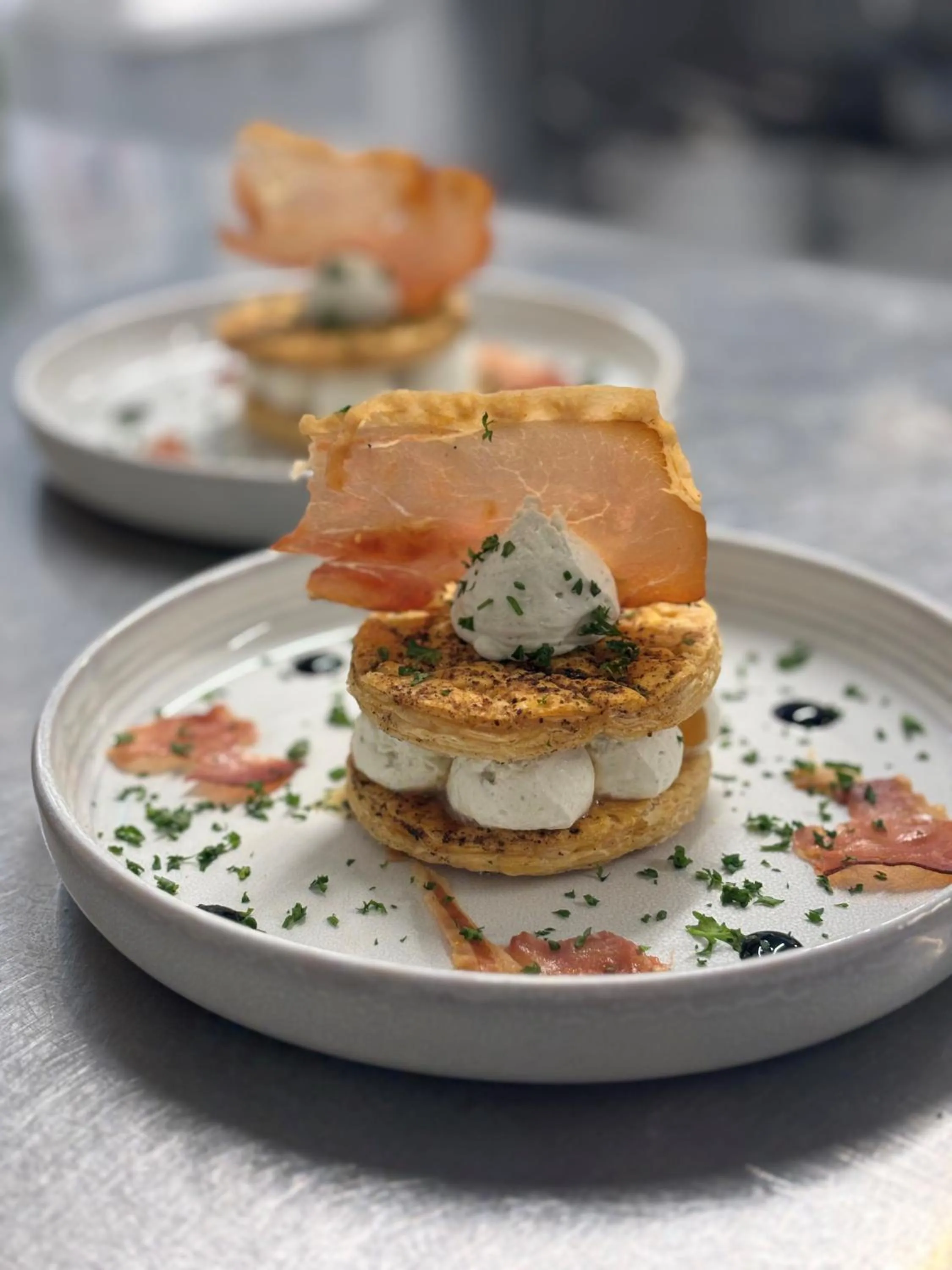 Restaurant/places to eat in Logis Hotel Beaudon