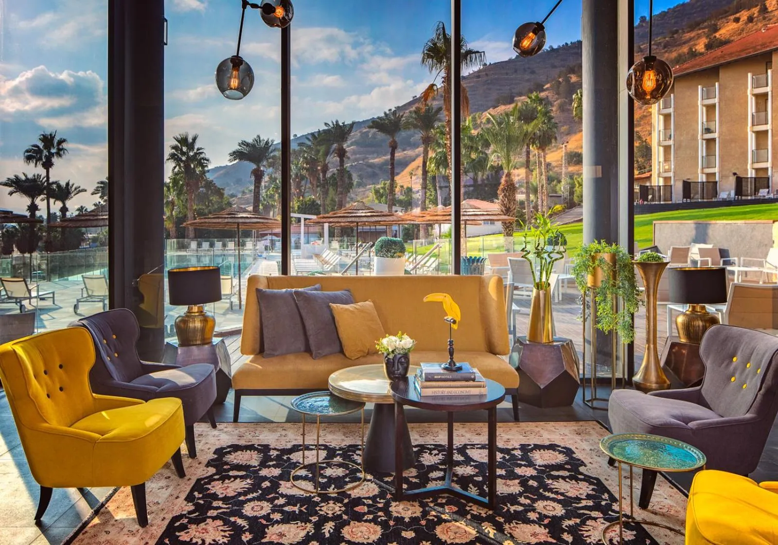 Lounge or bar in Hotel Lake House Kinneret