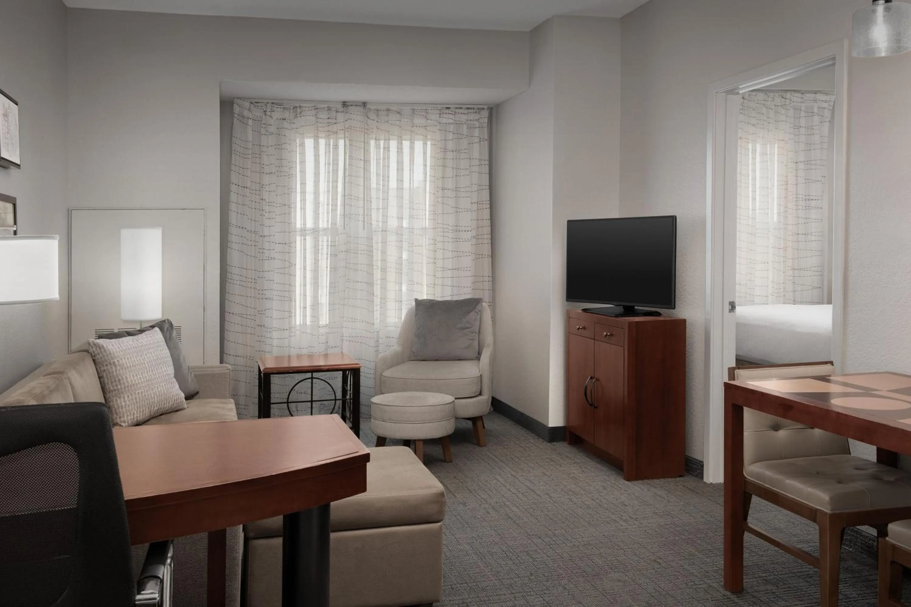 Bedroom in Residence Inn by Marriott Greensboro Airport