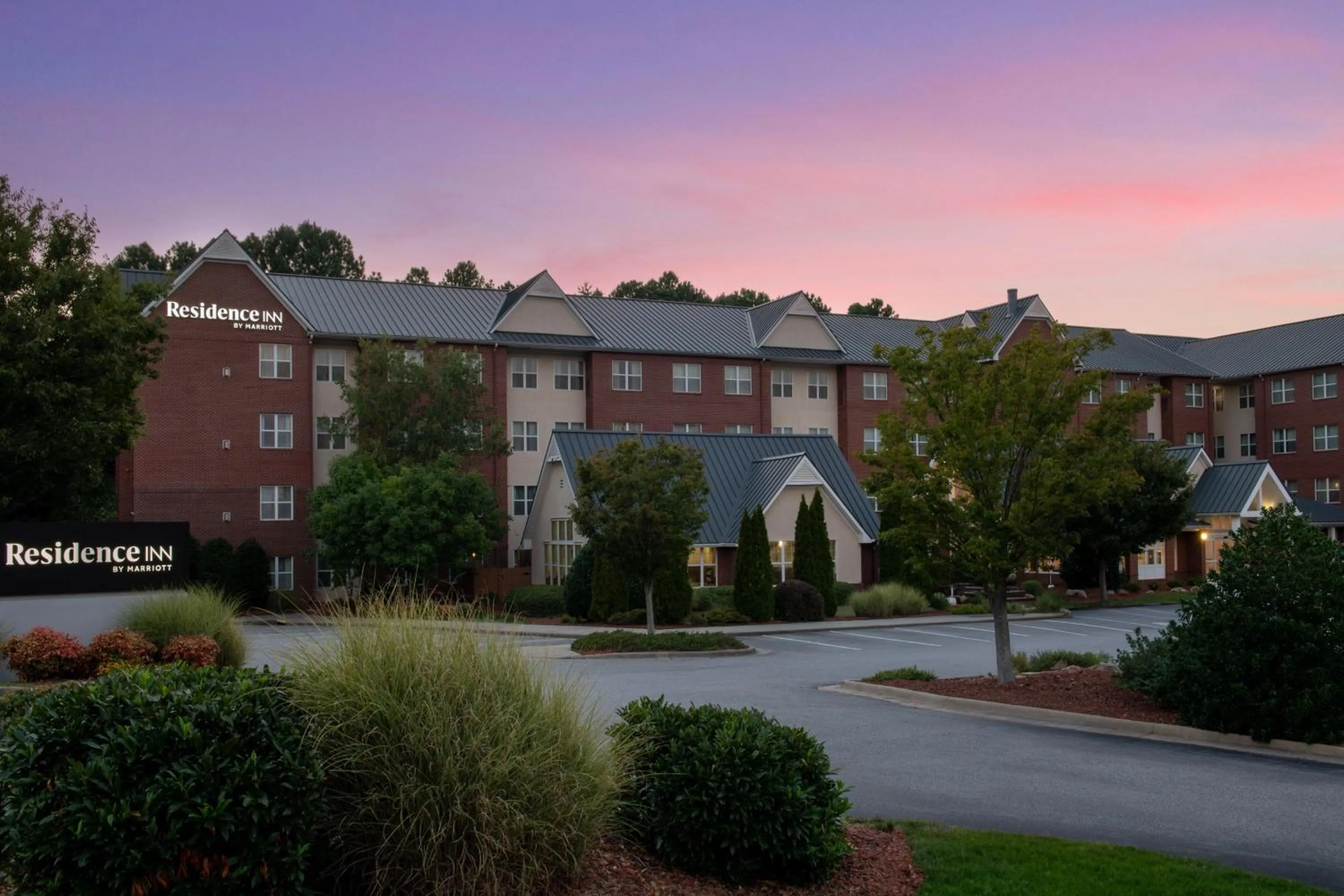 Property building in Residence Inn by Marriott Greensboro Airport