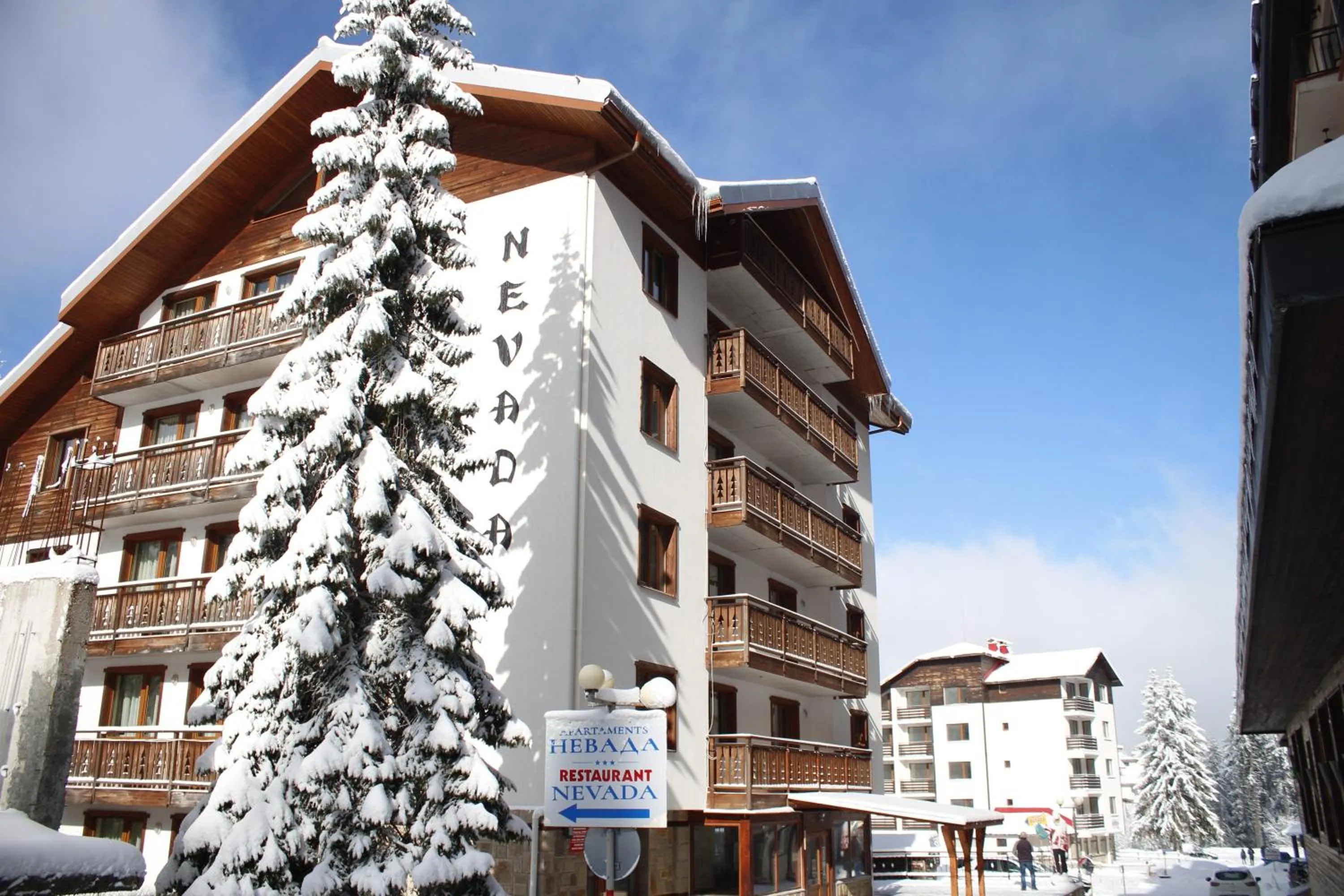 Property building in Nevada Aparthotel