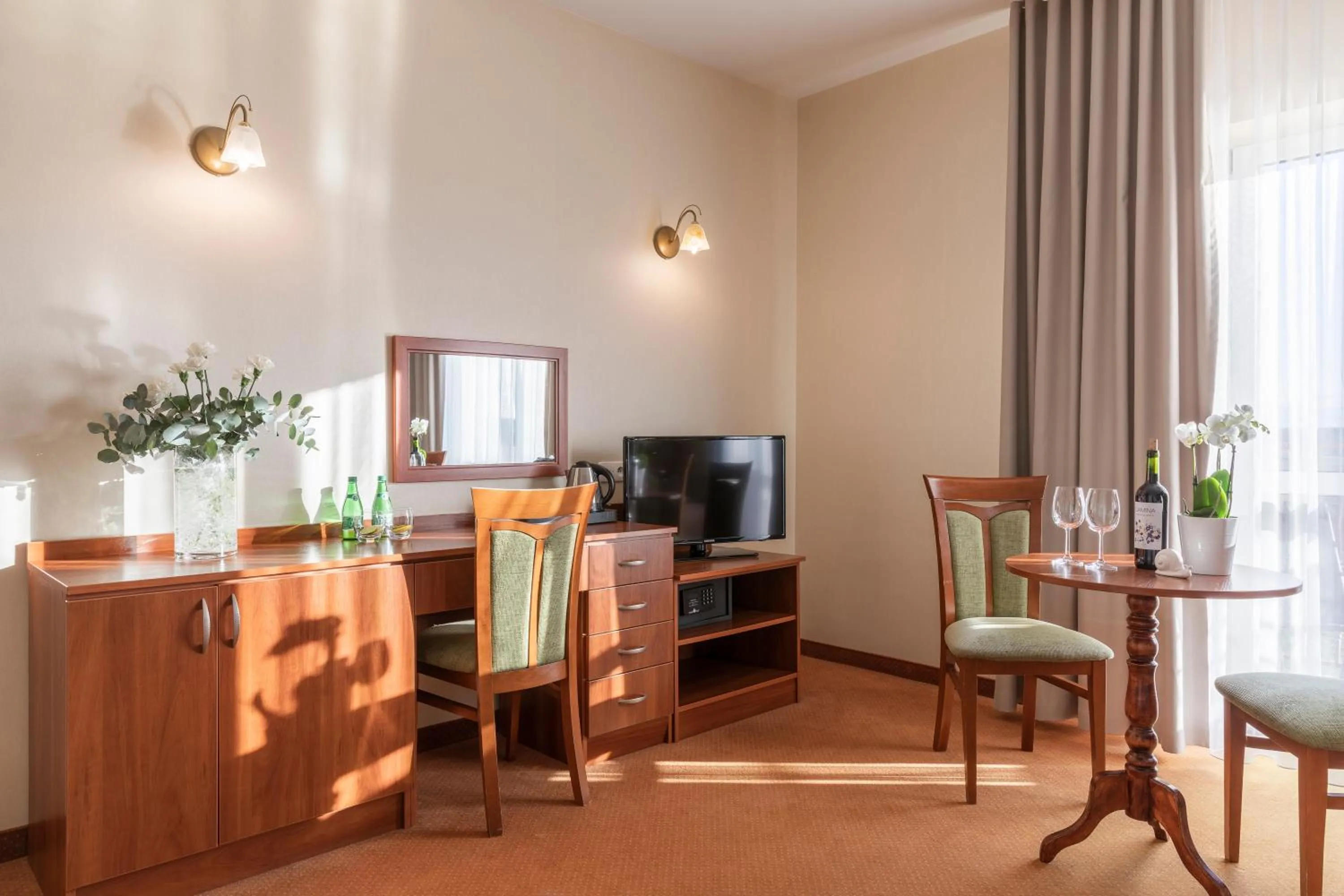 TV and multimedia in BURSZTYN - BERNSTEIN SPA & Wellness