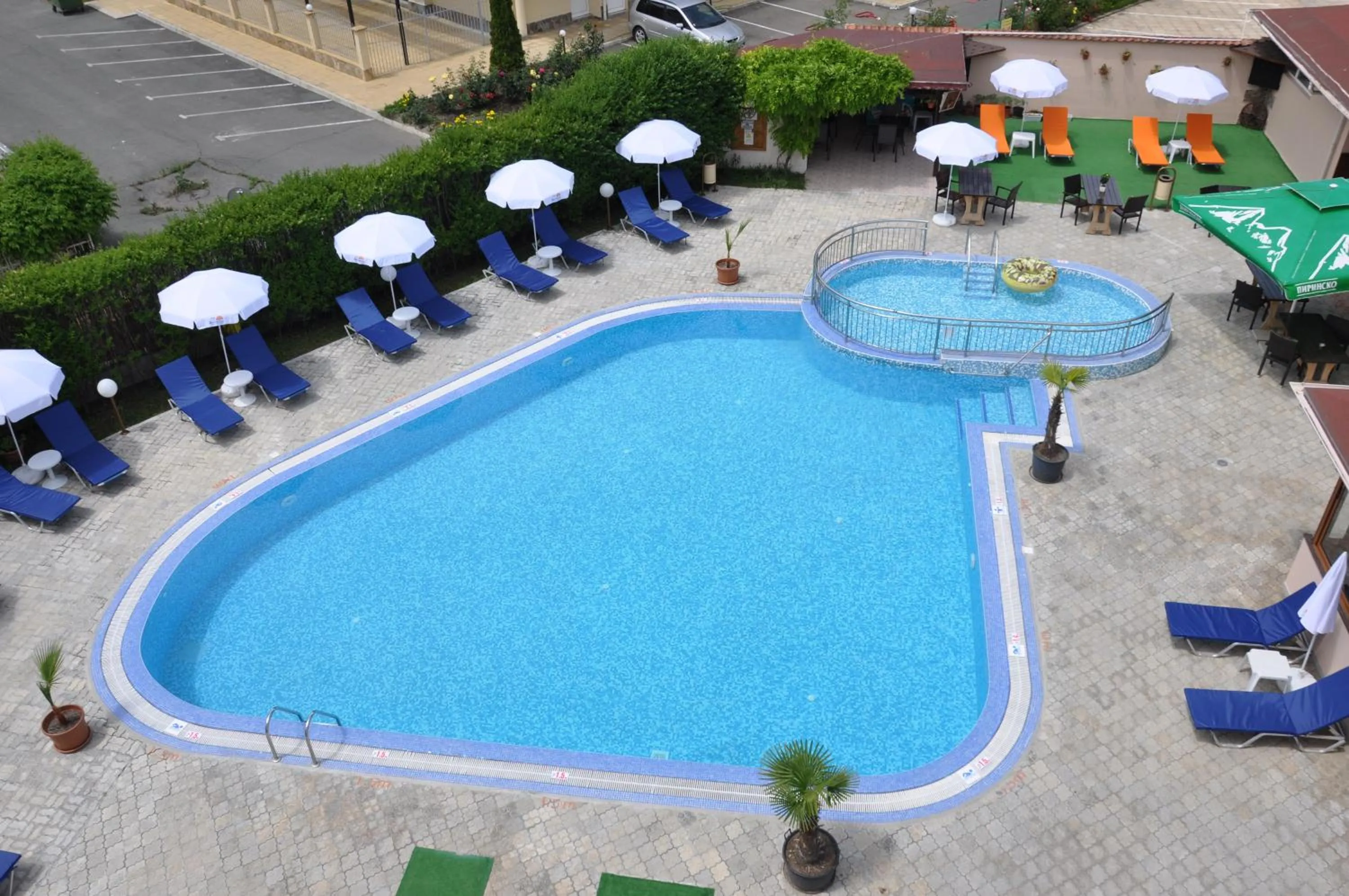 Pool view in Hotel BelleVille