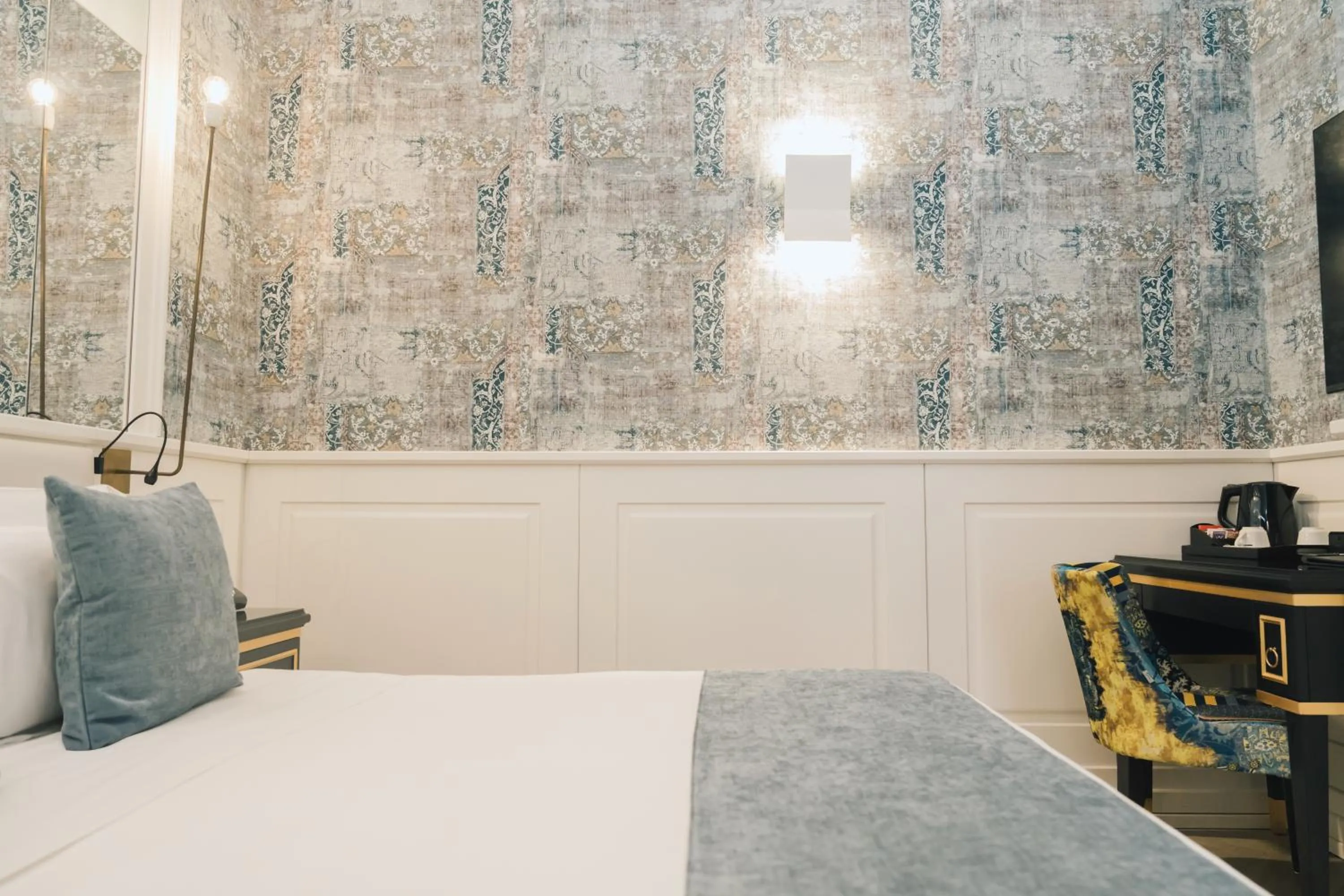 Bedroom, Bed in Relais Piazza Vittoria