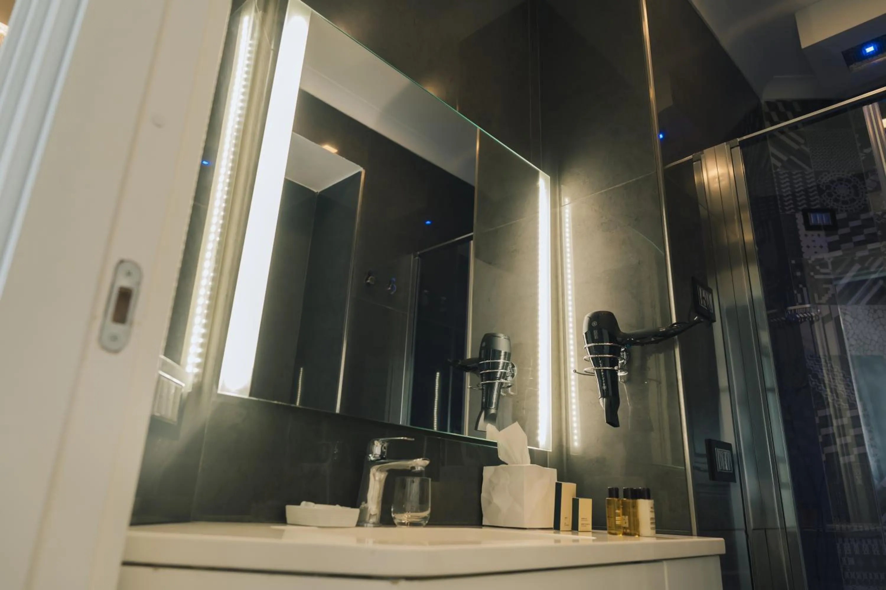 Shower in Relais Piazza Vittoria