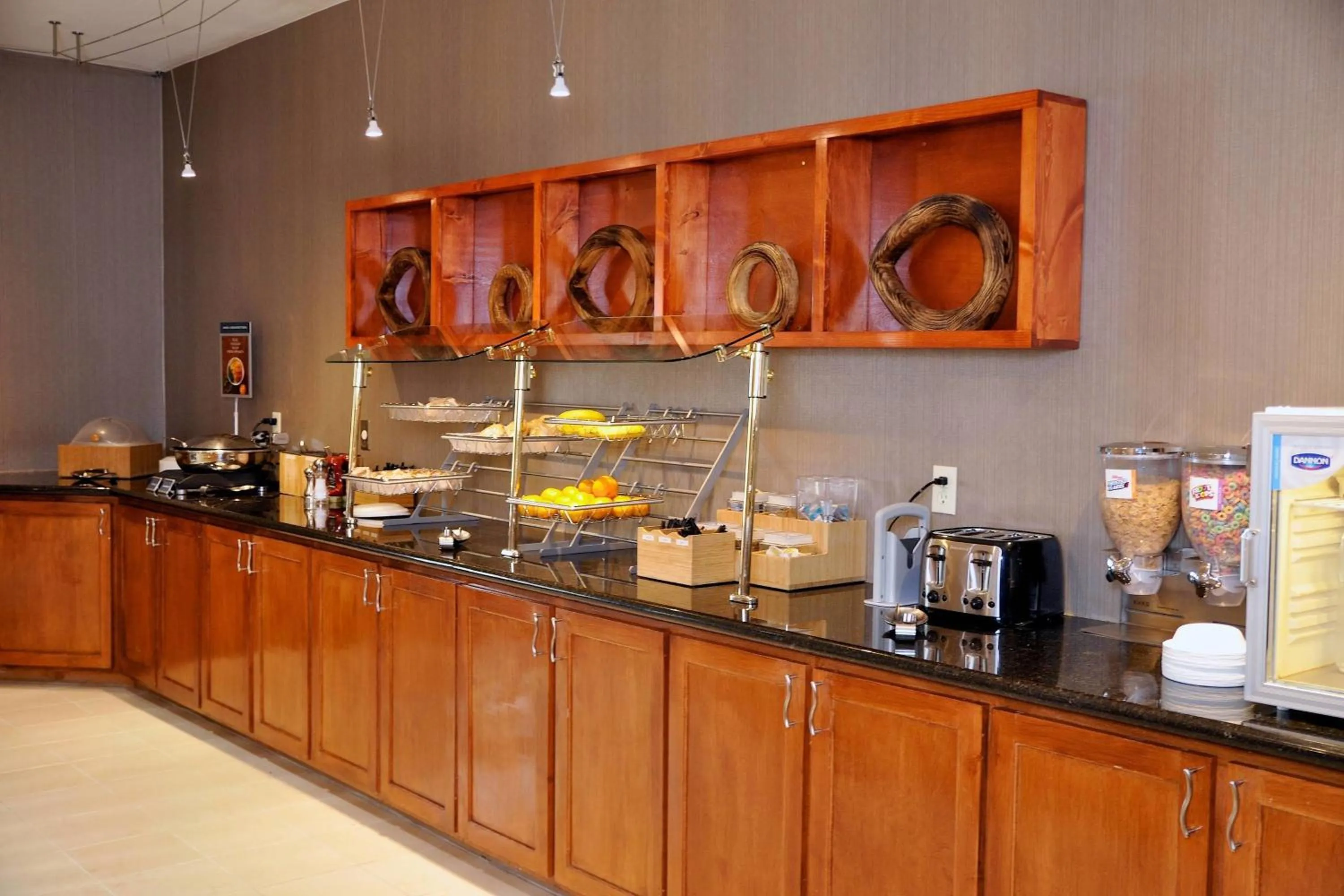 Breakfast in SpringHill Suites Houston Katy Mills