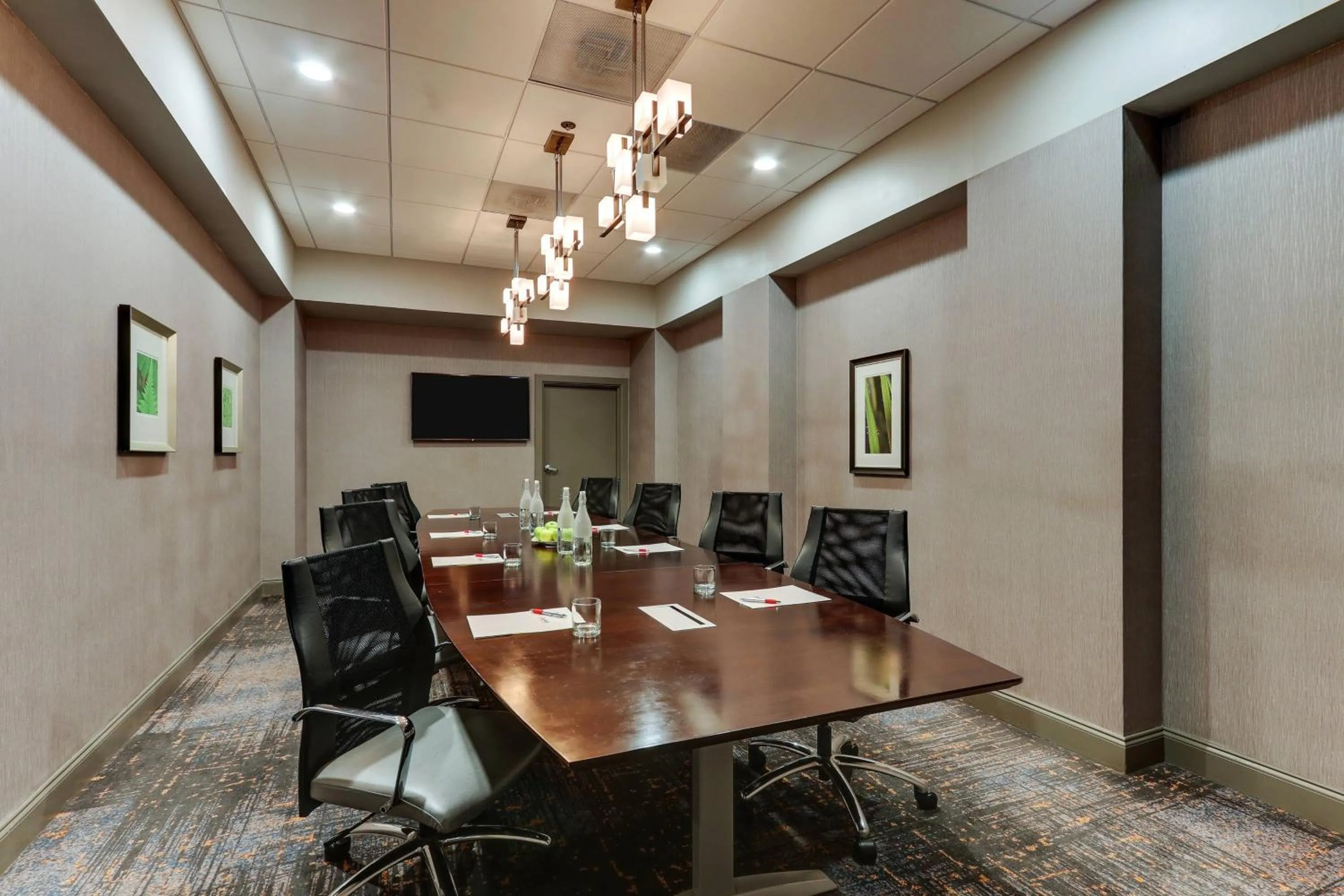 Meeting/conference room in Huntsville Marriott at the Space & Rocket Center