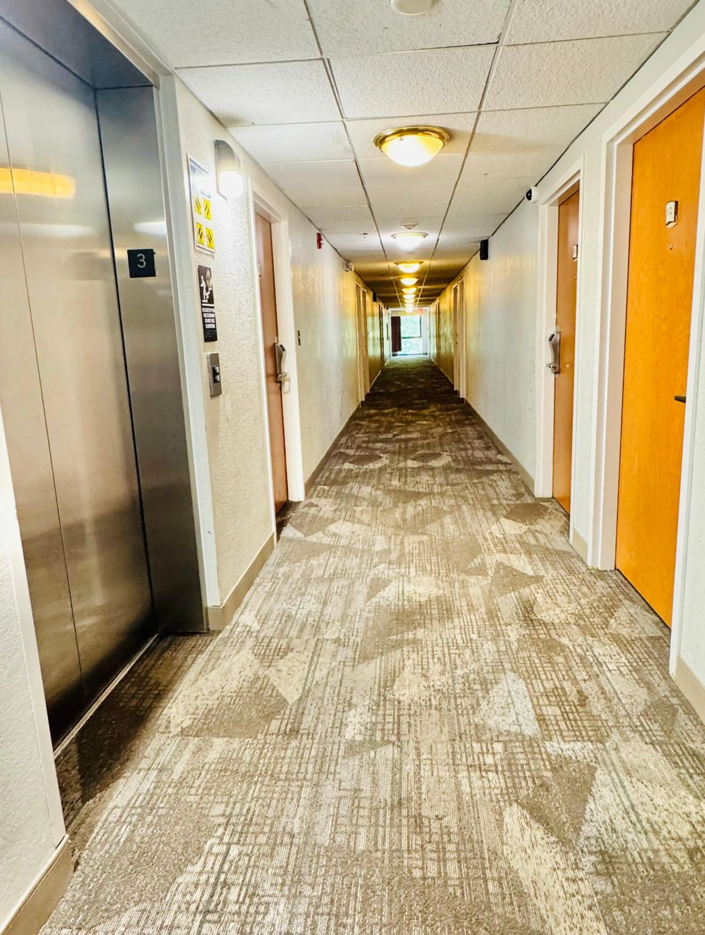 elevator in Motel 6-Milford, CT