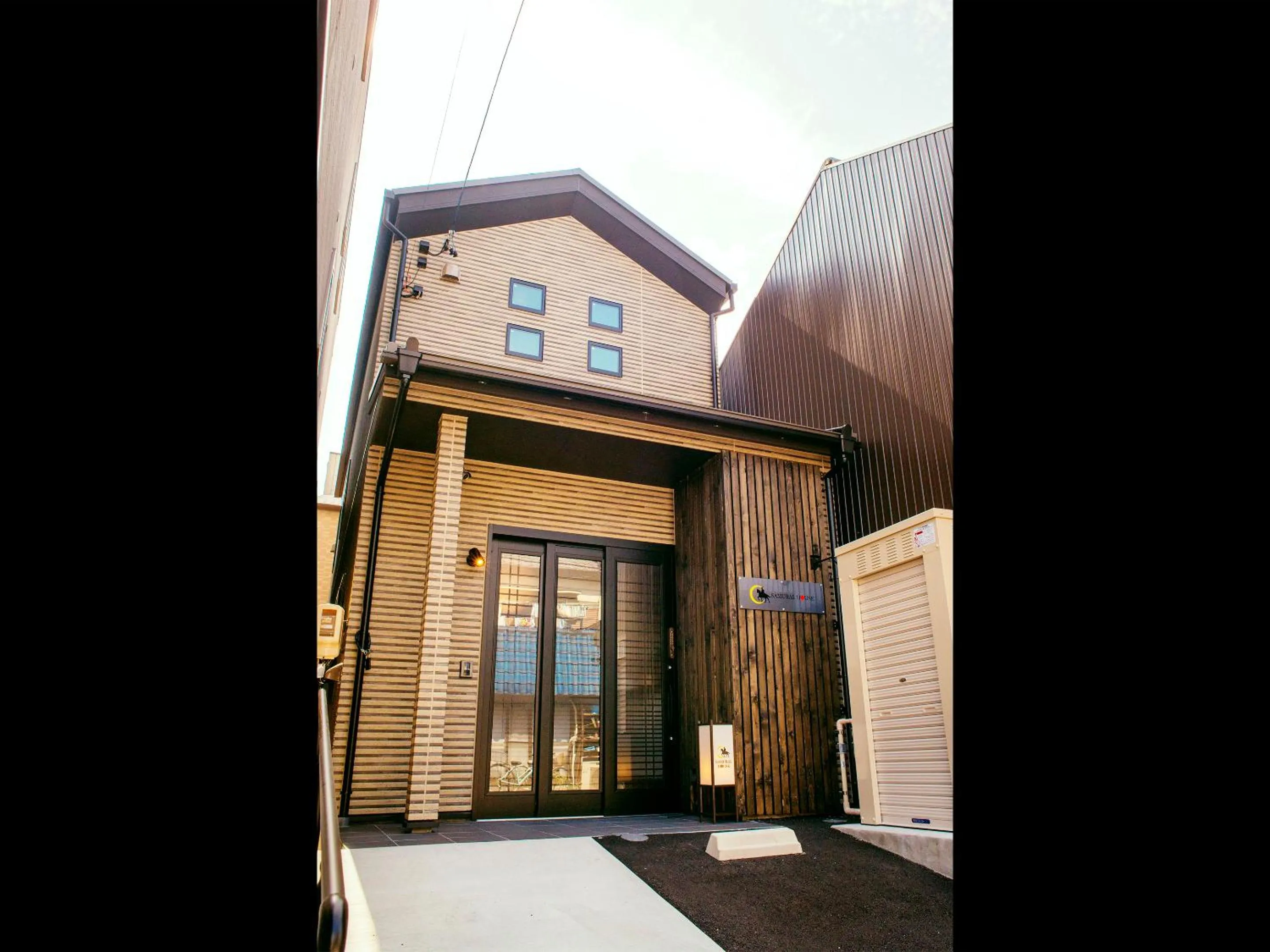 Property building in Samurai House