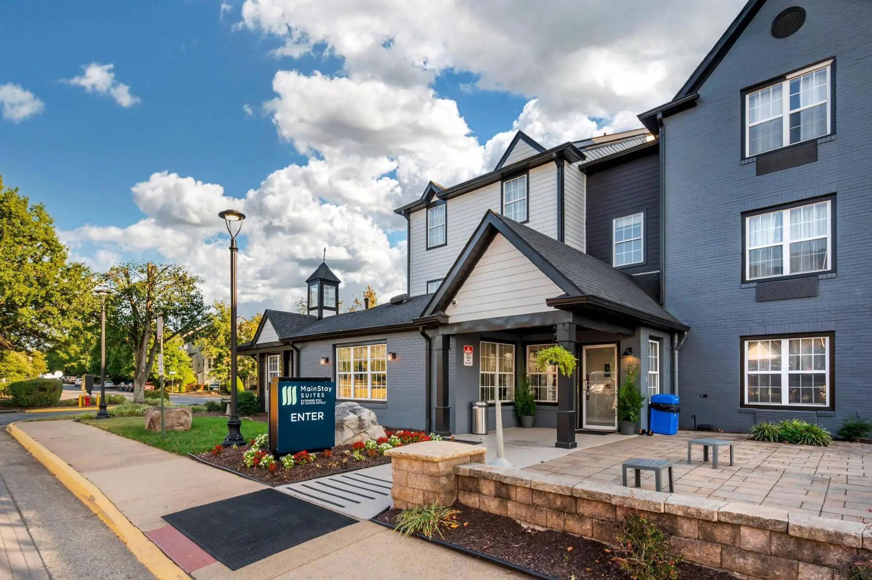 MainStay Suites Sterling near Dulles Town Center MainStay Suites Sterling near Dulles Town Center