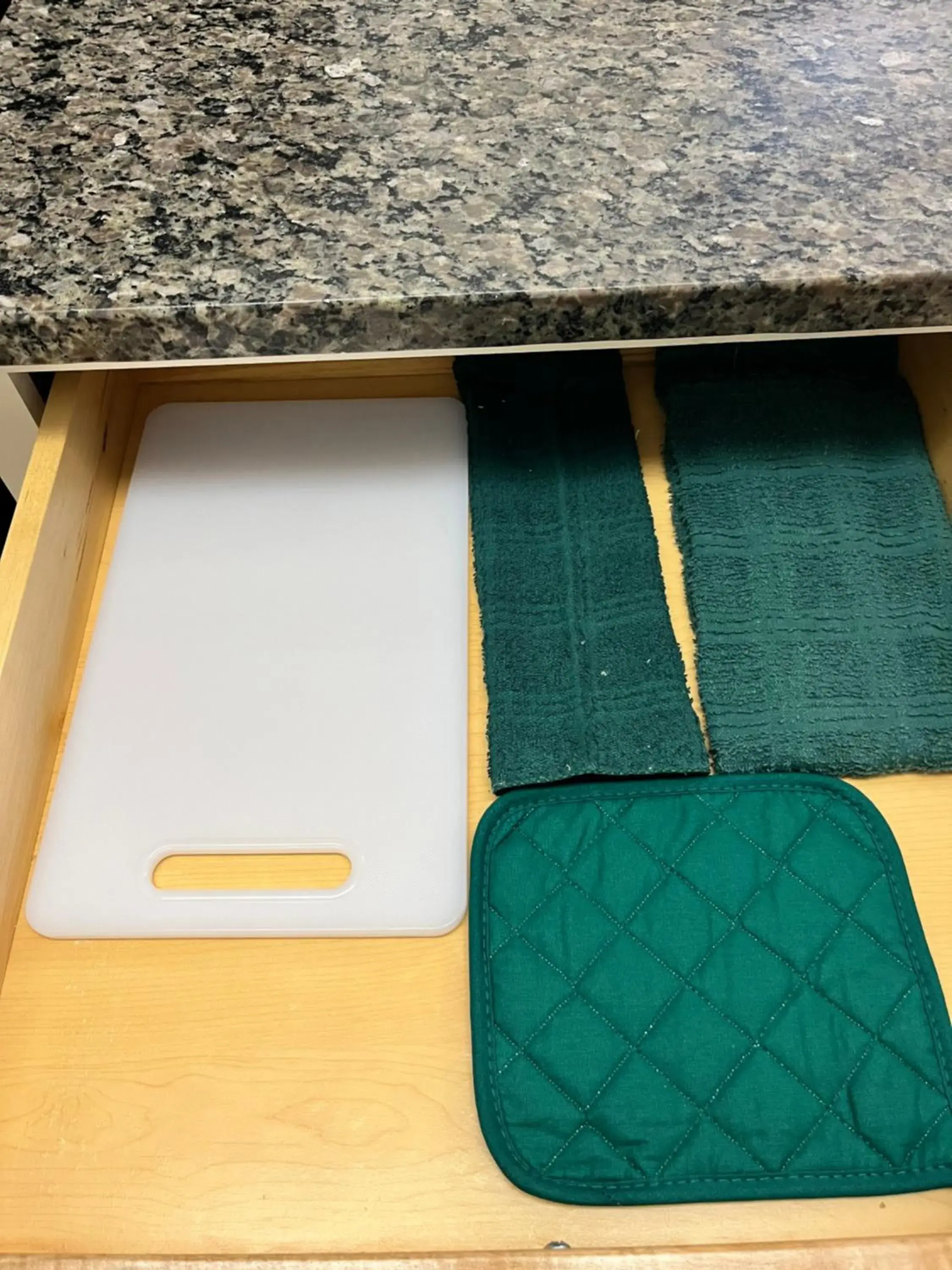 Accessible Suite 1 Queen 1 Double Non Smoking in MainStay Suites Sterling near Dulles Town Center Accessible Suite 1 Queen 1 Double Non Smoking in MainStay Suites Sterling near Dulles Town Center