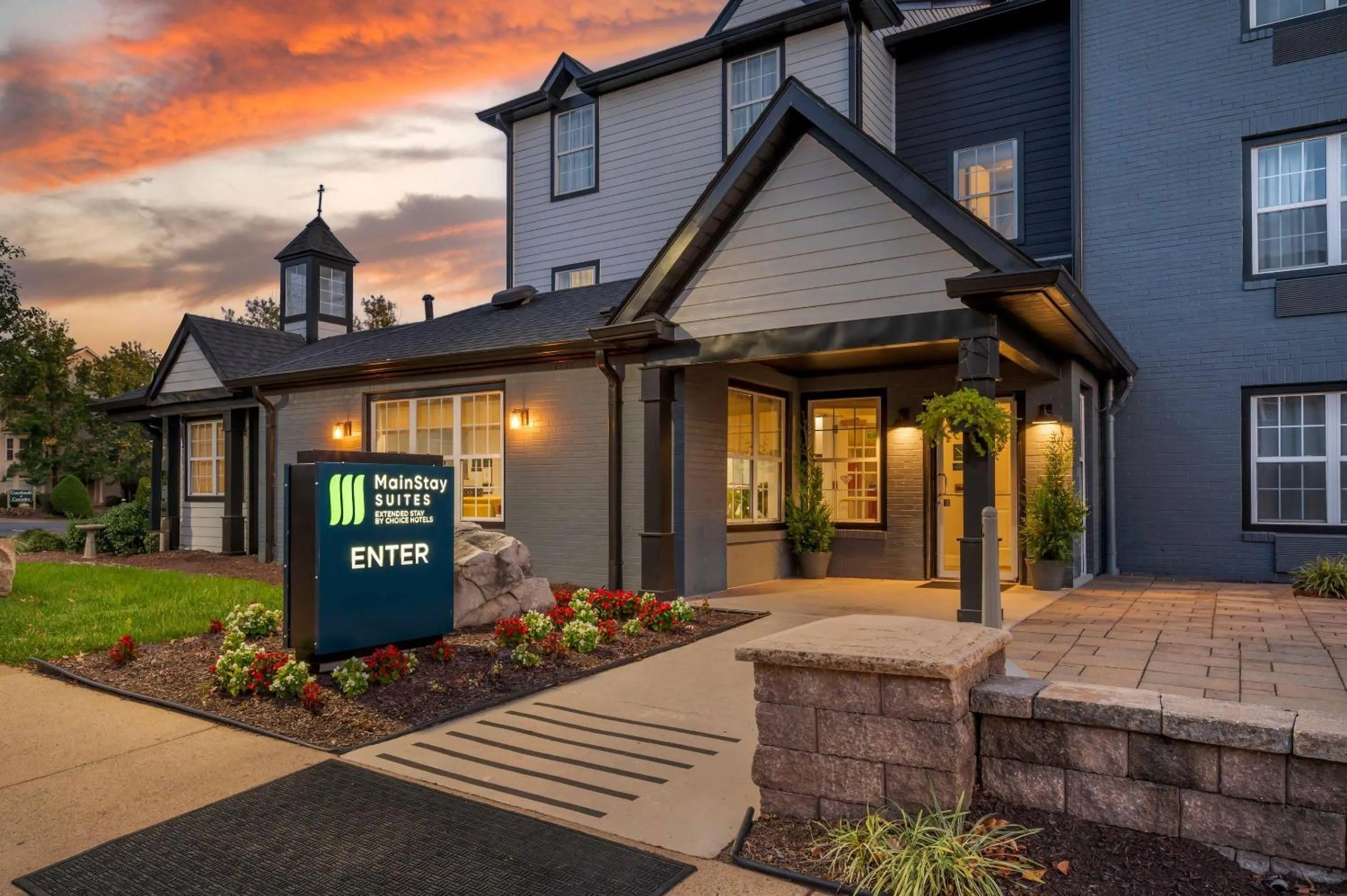 Property building in MainStay Suites Sterling near Dulles Town Center