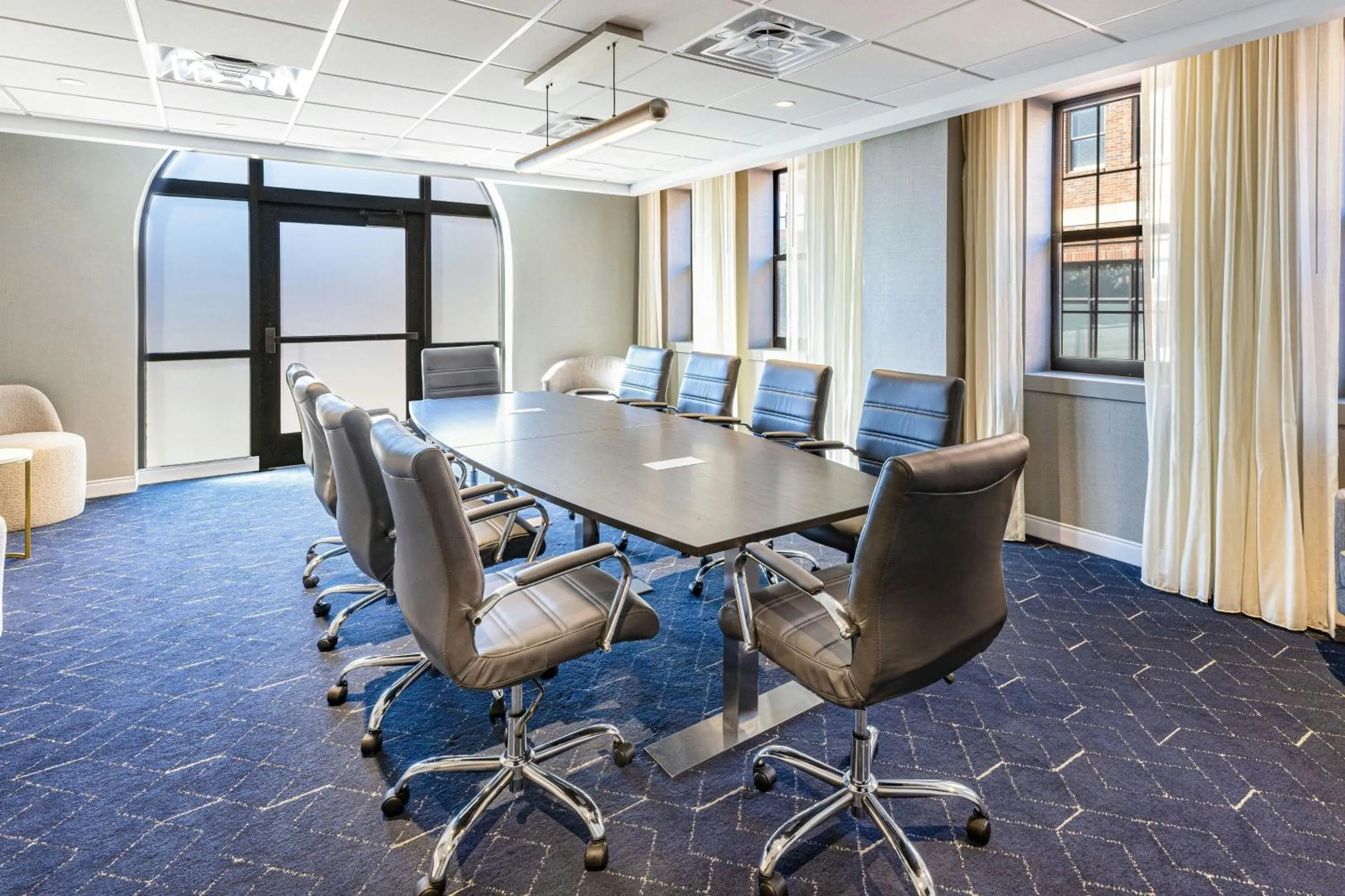 Meeting/conference room in Courtyard by Marriott Wichita at Old Town