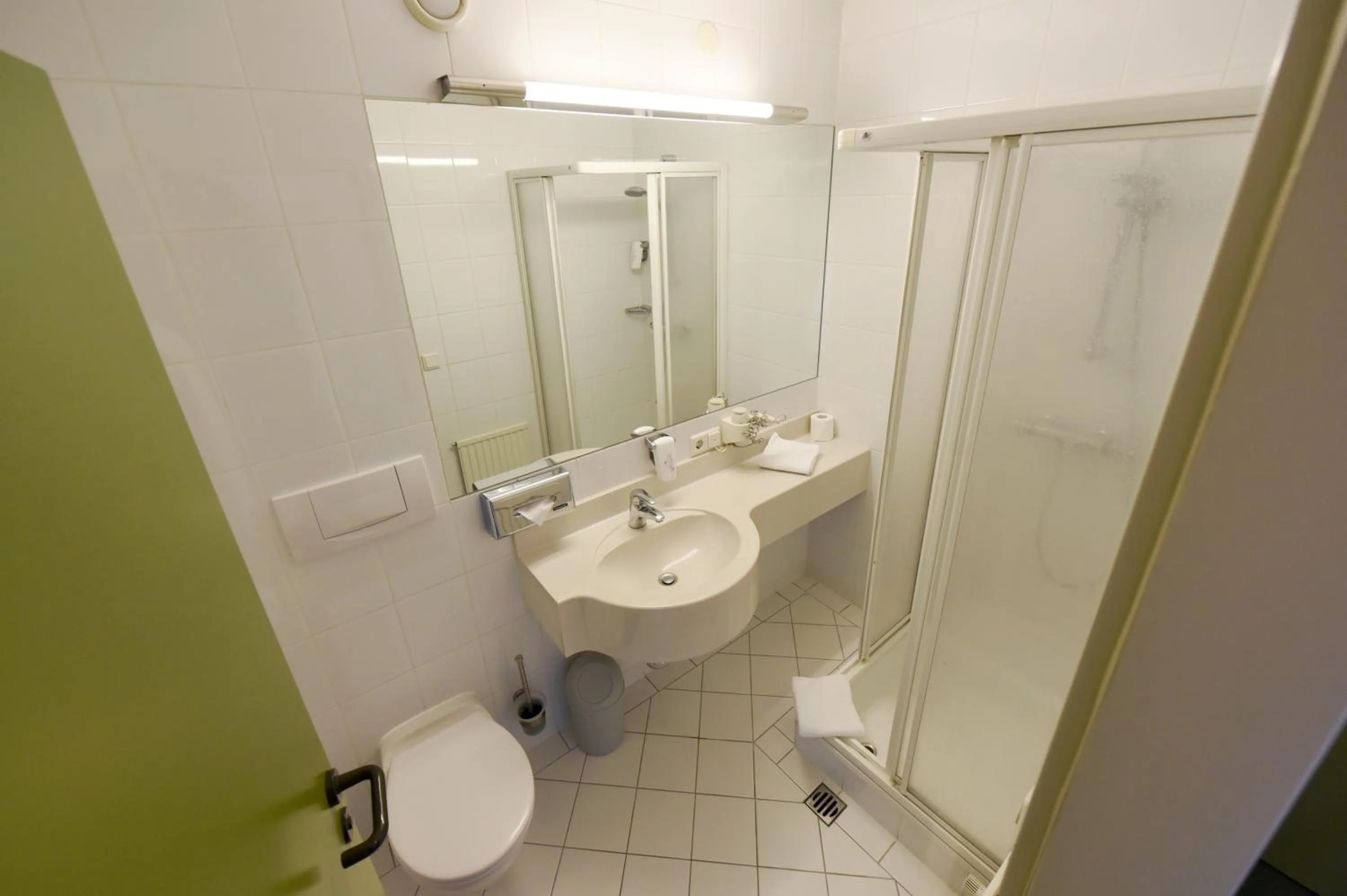 Bathroom in Hotel Neutor Express