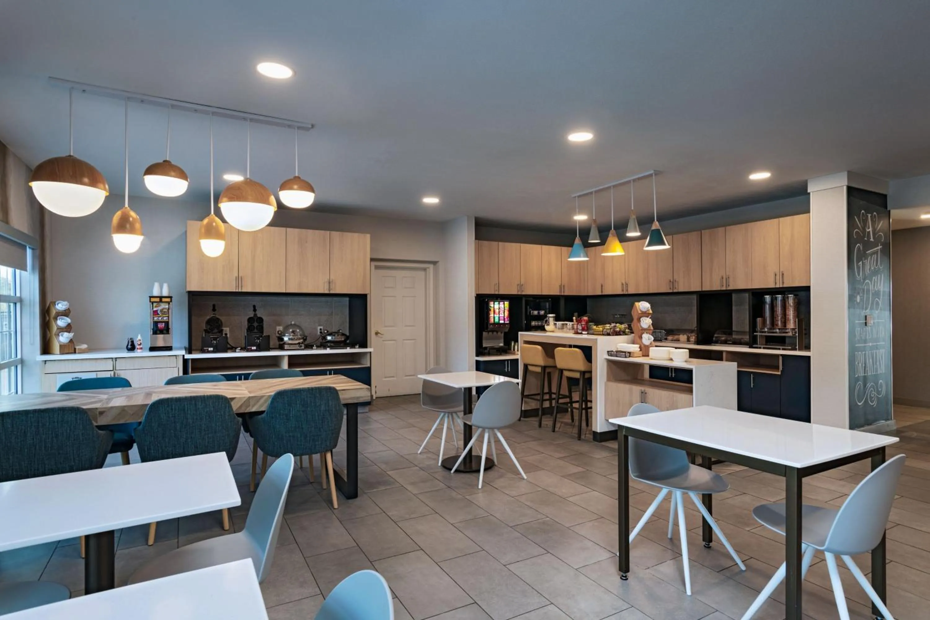 Breakfast in TownePlace Suites by Marriott Killeen