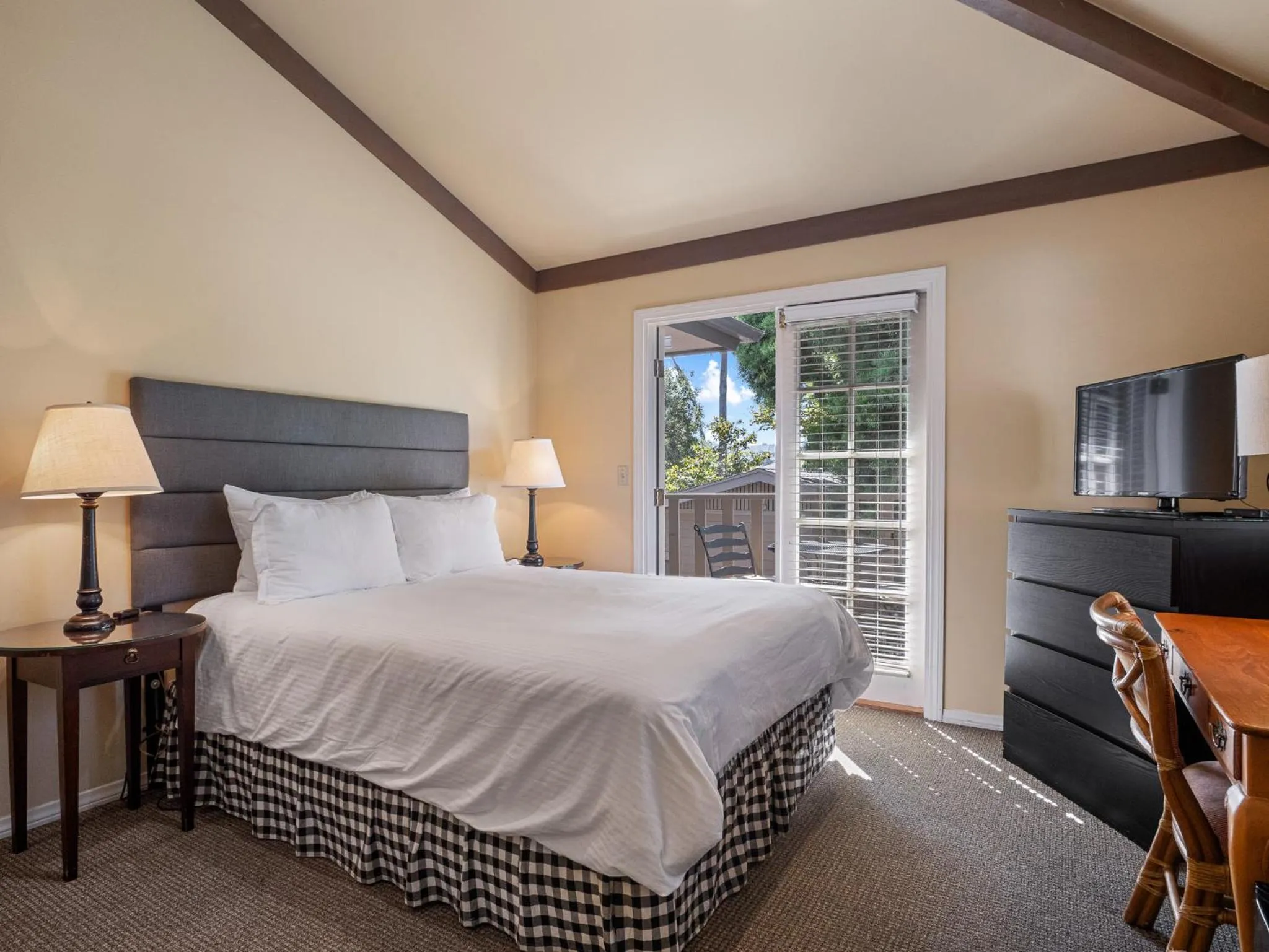 Bed in The Upham Hotel