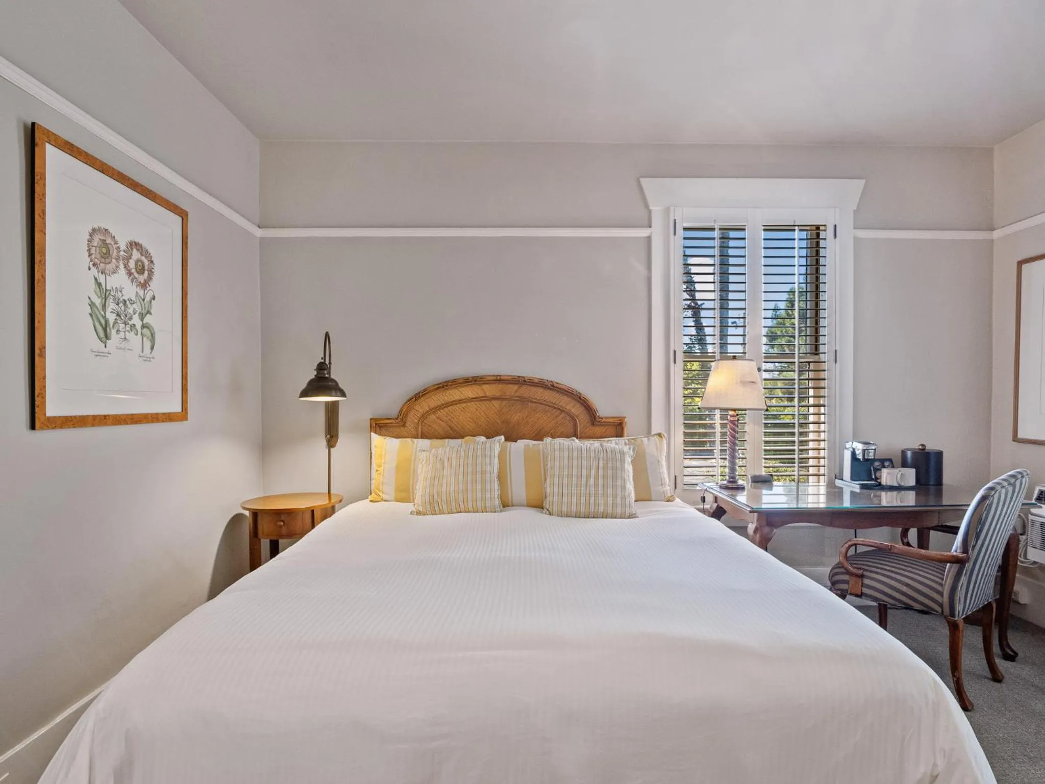 Bed in The Upham Hotel