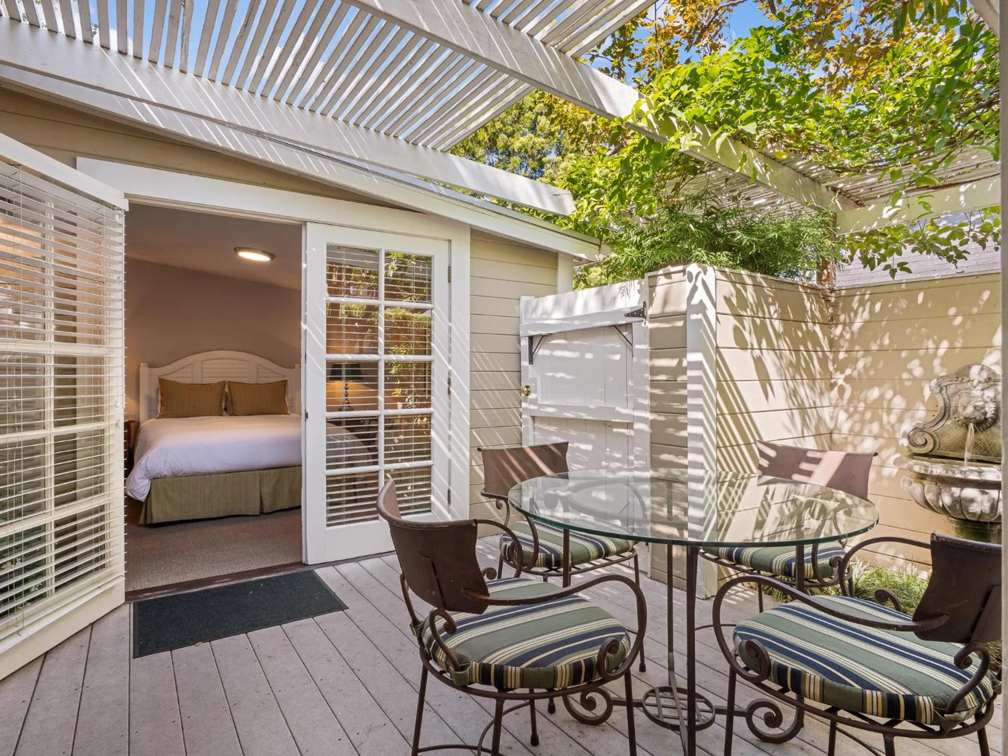 Bed in The Upham Hotel